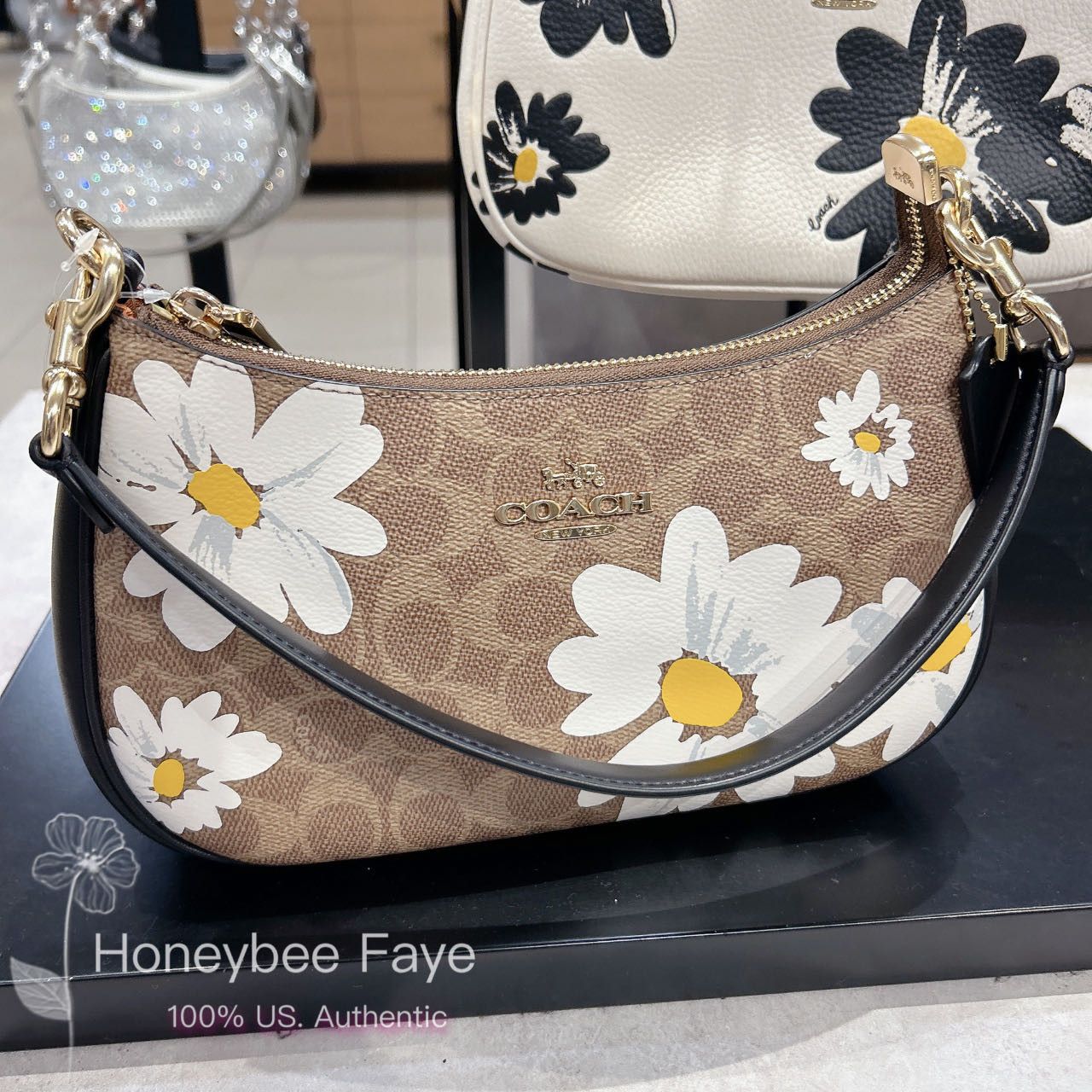 Coach Teri Shoulder Bag In Signature Canvas With Floral CZ586 Size ONE SIZE - 3 Thumbnail