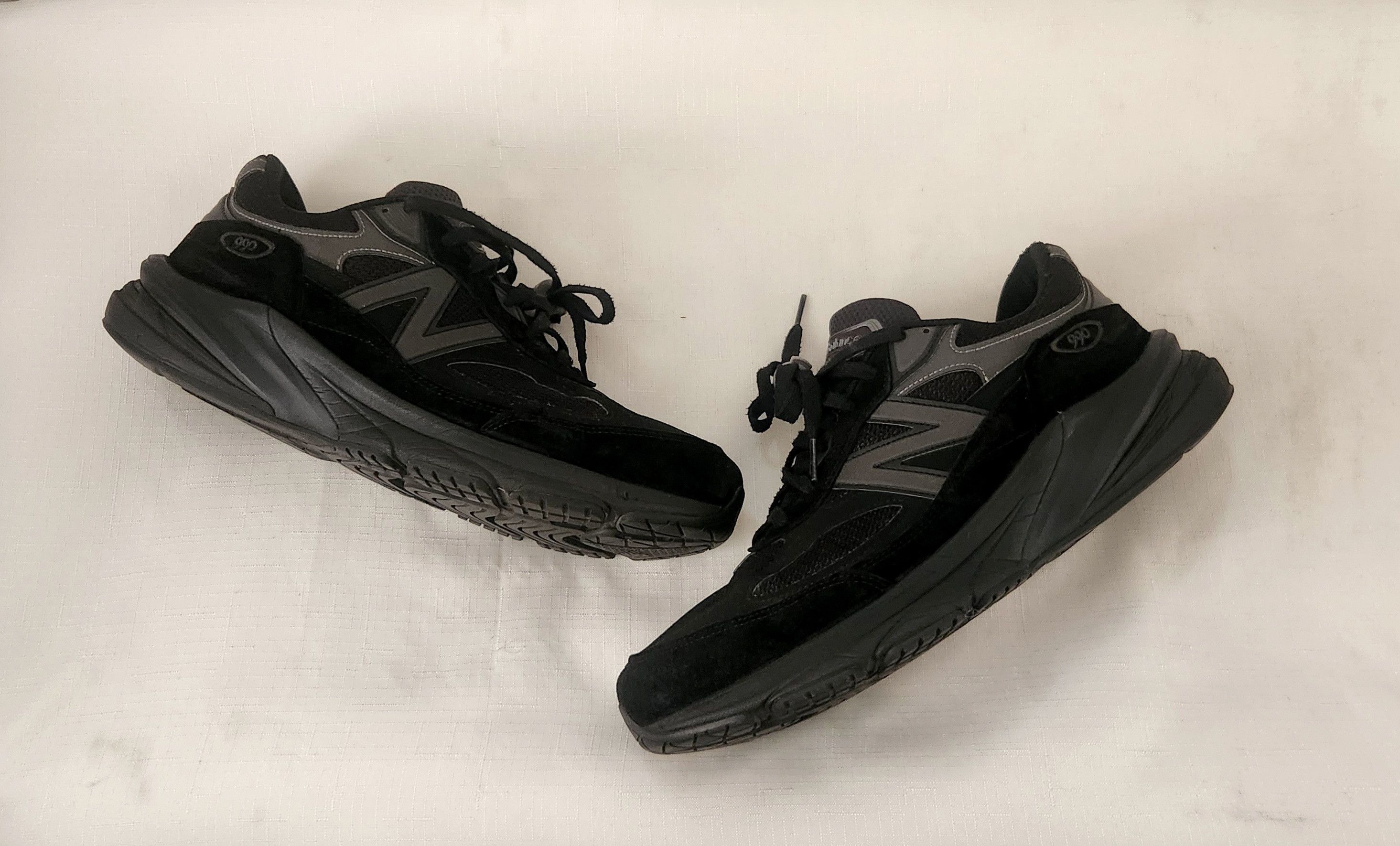 New Balance New Balance 990v6 Made in USA Triple Black SZ 11.5 X-Wide 4E Size US 11.5 / EU 44-45 - 4 Thumbnail