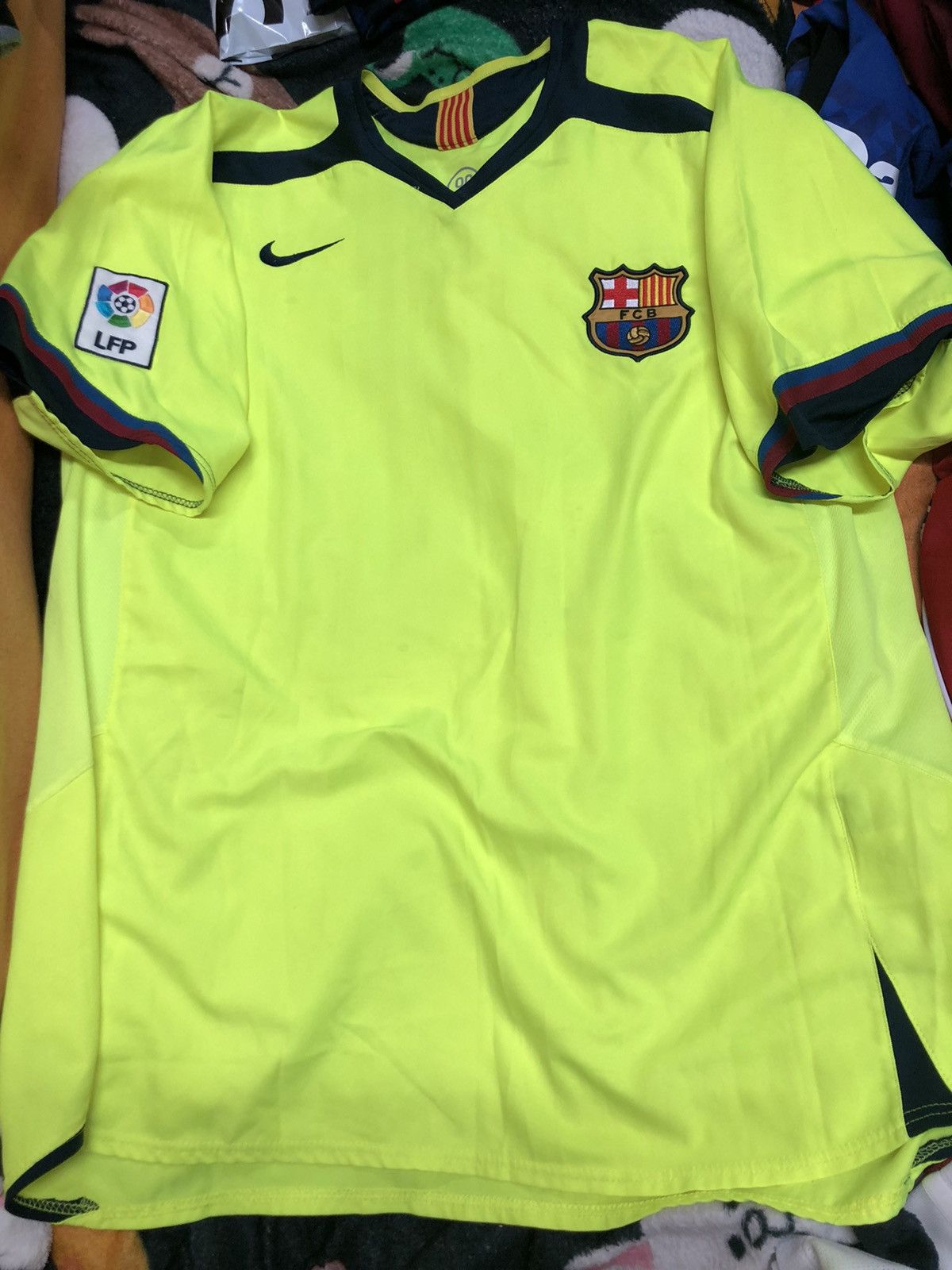 image of Bloke x F C Barcelona Barcelona 05/06 Away Shirt 20 Deco in Light Yellow, Men's (Size XL)