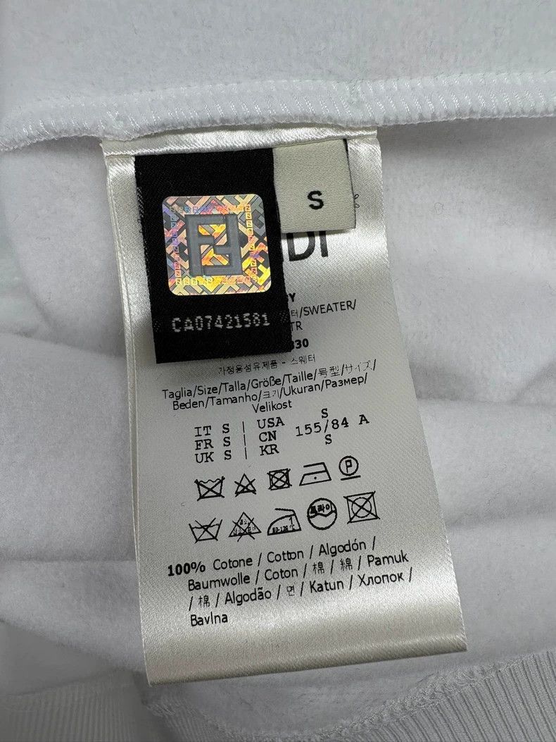Fendi Fendi Logo Hoodie with Embroidery Design Size US S / EU 44-46 / 1 - 8 Thumbnail