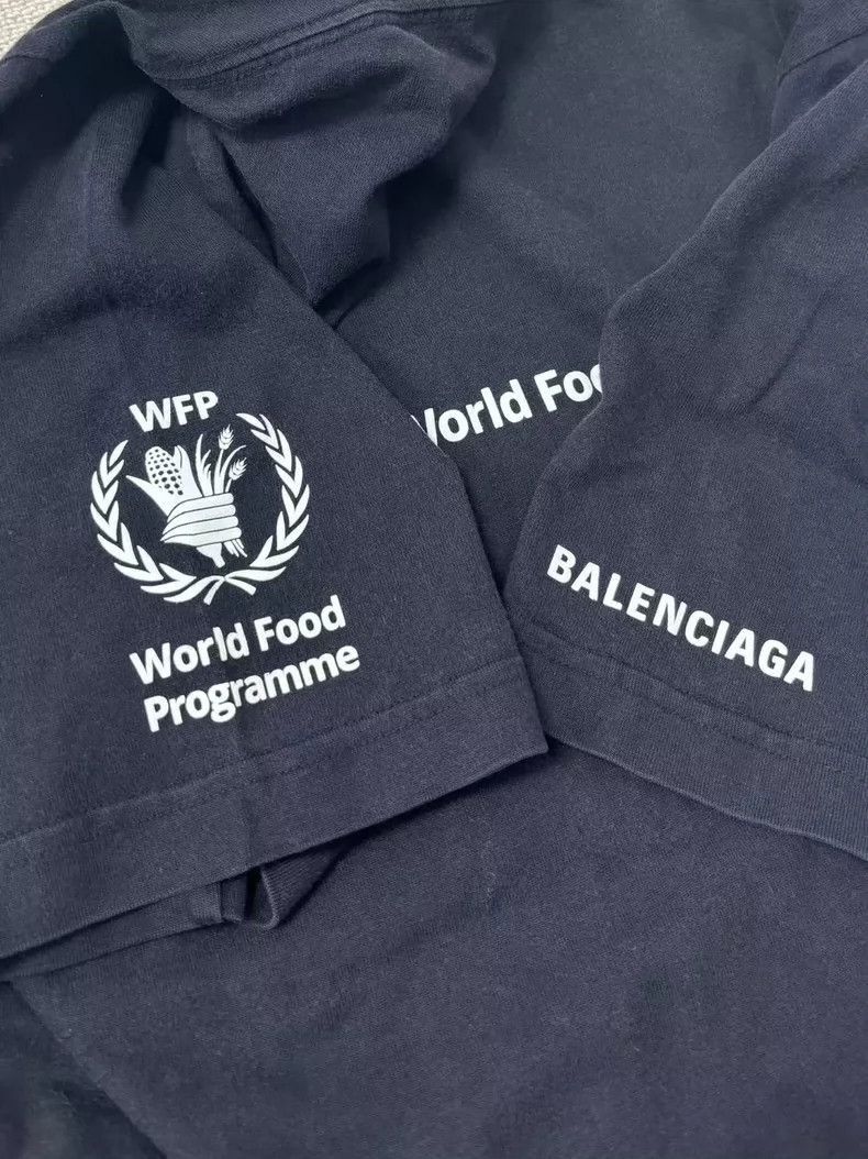 Balenciaga Balenciaga World Food Programme Black TShirt-2506 Size US M / EU 48-50 / 2 - 3 Thumbnail