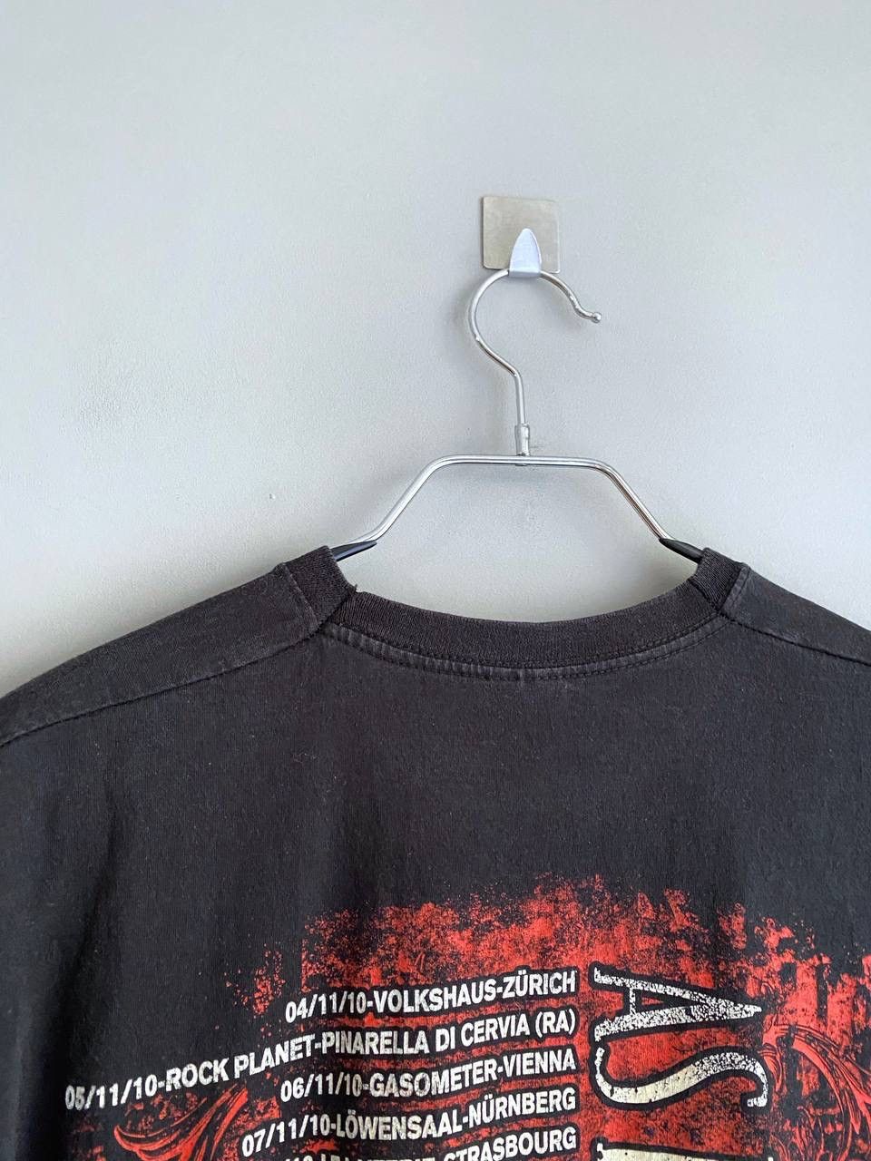 Vintage As I Lay Dying Vintage Metal Rock T-Shirt Fall Tour Size M Size US M / EU 48-50 / 2 - 13 Thumbnail