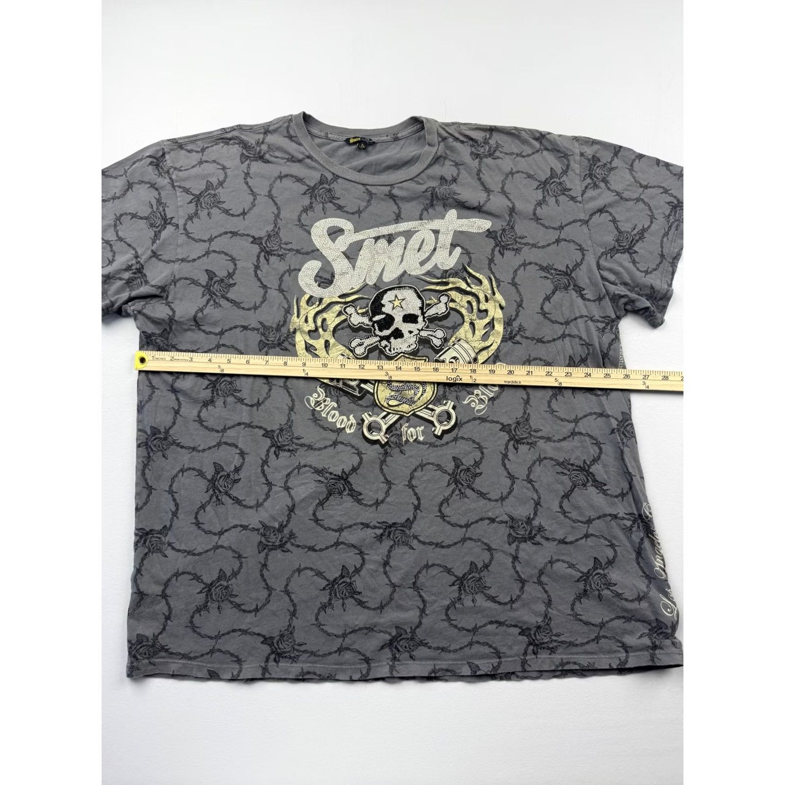 Vintage Smet Shirt Mens 2XL Gray Skull Rhinestone Graphic Tee Biker Blood For Blood USA Shirt Size US XXL / EU 58 / 5 - 6 Thumbnail
