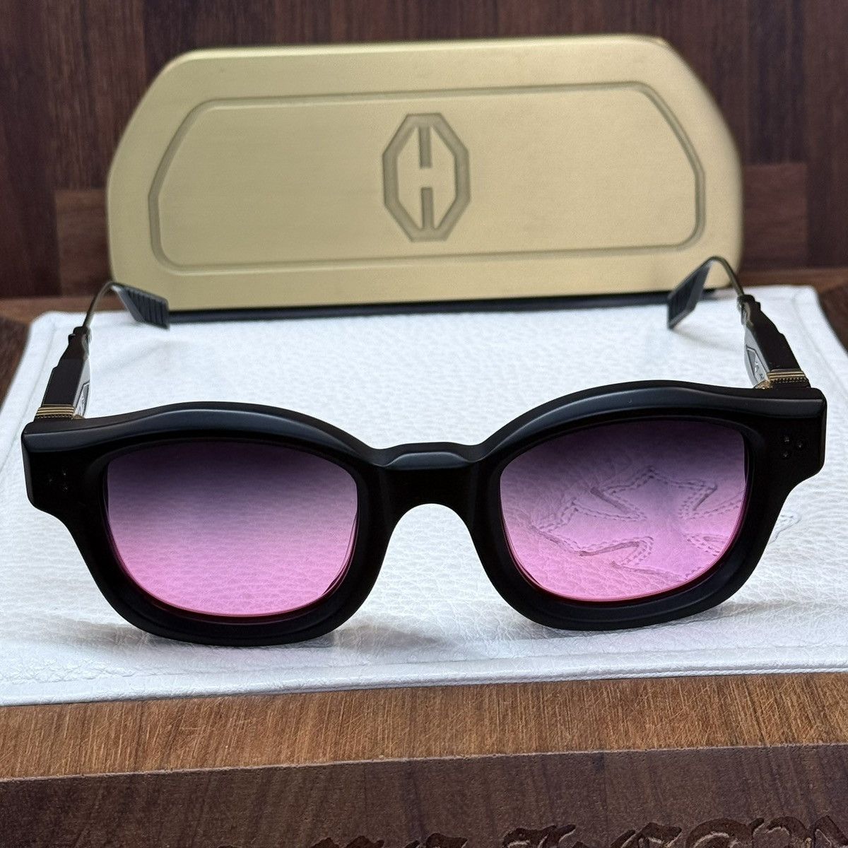Other T HENRI 1/1 Sunglasses Size ONE SIZE - 8 Thumbnail