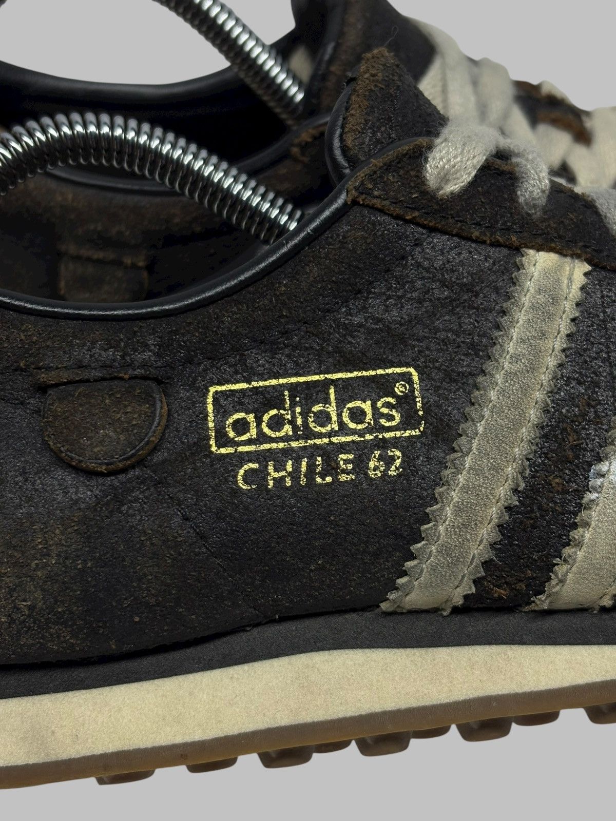 Adidas 2008 Adidas Chile 62 Low Top Leather Sneakers Shoes Brown Size US 5 / EU 37 - 11 Thumbnail