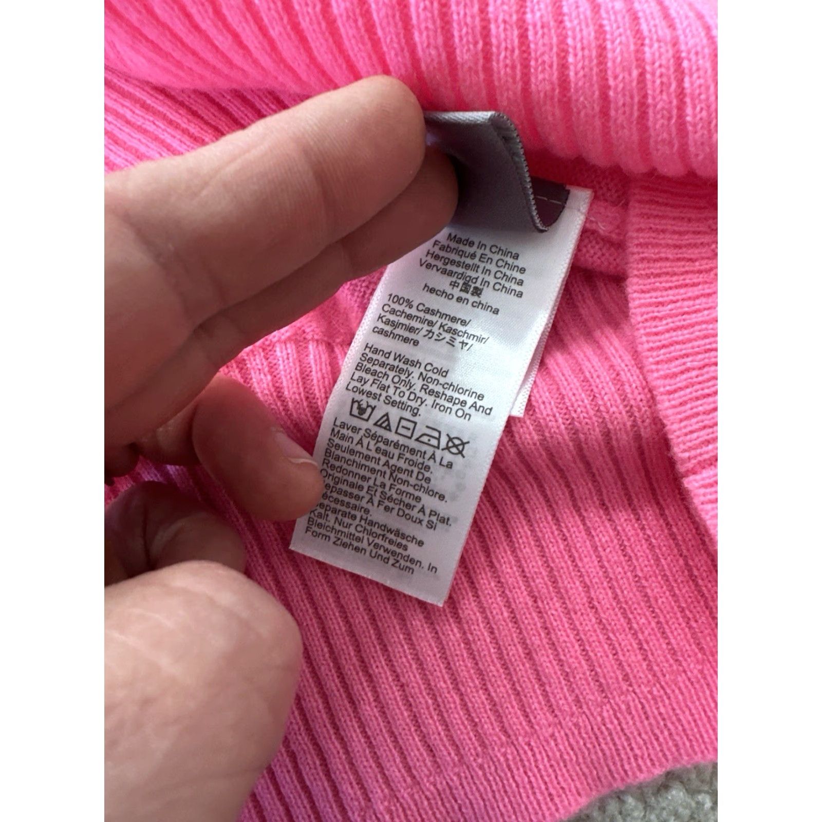 J.Crew J.Crew Sweater 100% Cashmere Light Pink Cropped Fit Size S Crew Neck Long Sleeve Pullover Women Size S / US 4 / IT 40 - 4 Thumbnail
