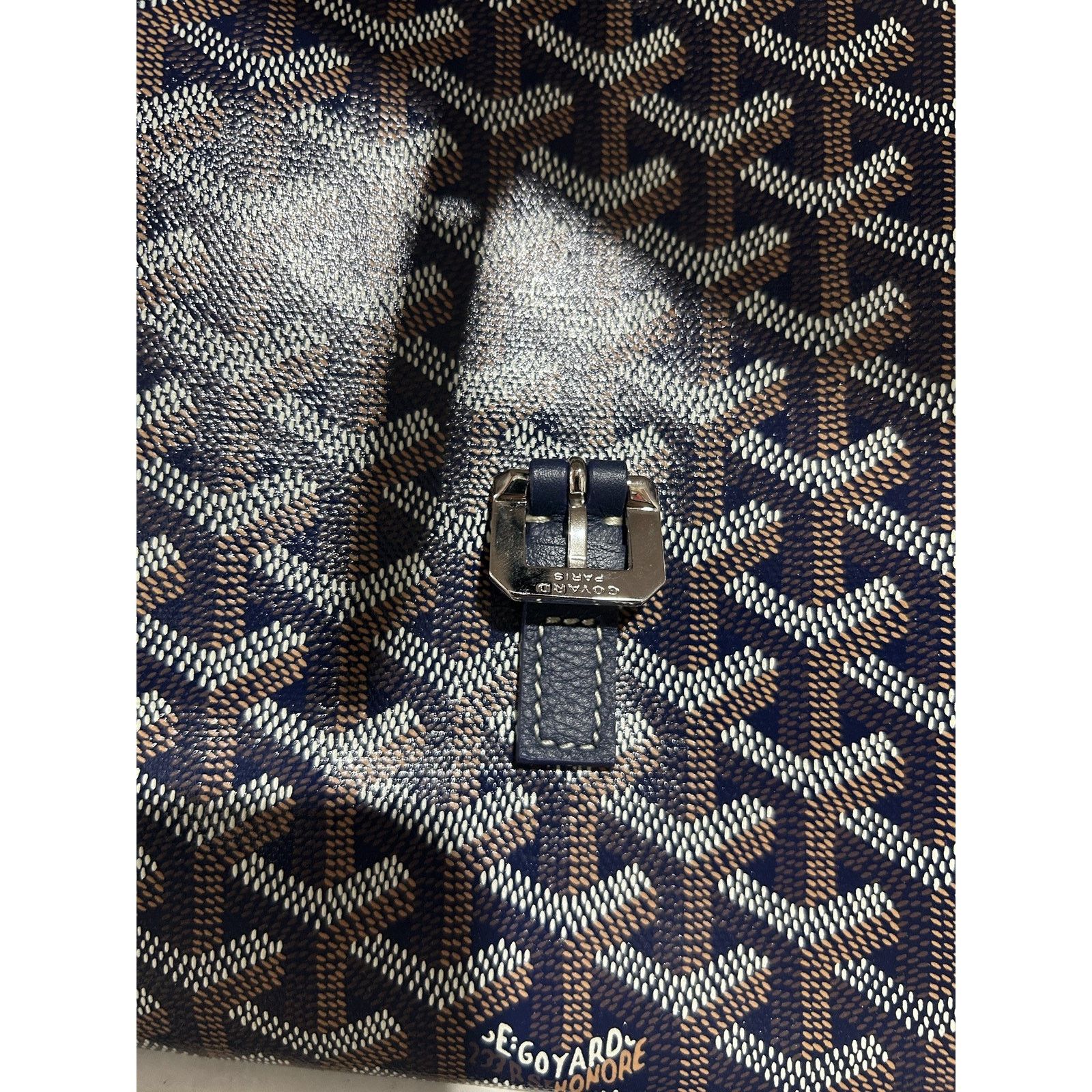 Goyard GOYARD NAVY CAPETIEN MESSENGER BAG SIZE MM PREOWNED Size ONE SIZE - 3 Thumbnail