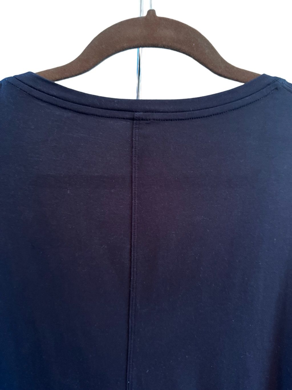 Lululemon Women's Lululemon Shortsleeve Flowy Shirt, Size 12, Black Size XL / US 12-14 / IT 48-50 - 2 Thumbnail