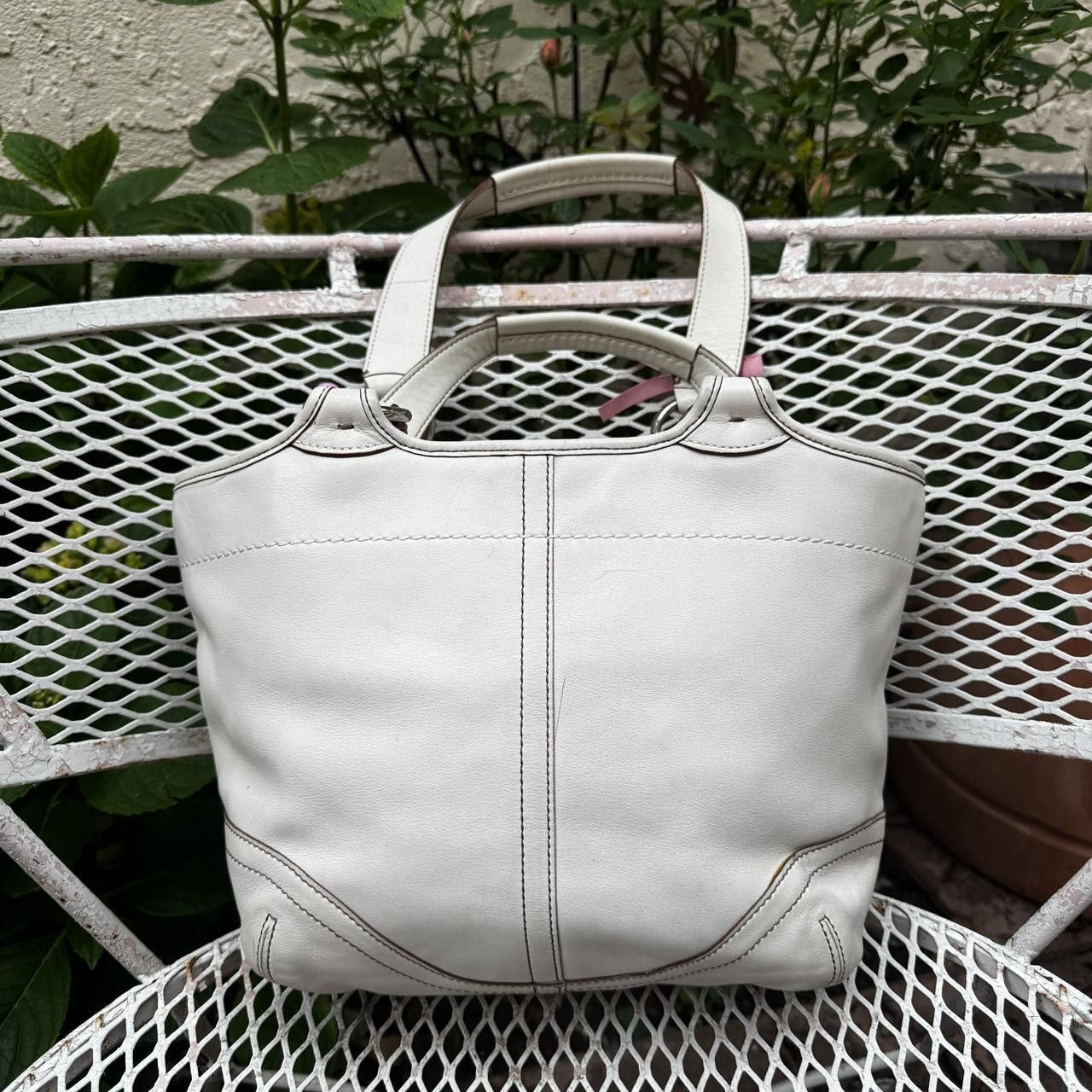 Coach Y2K White Leather Coach Soho Tote Size ONE SIZE - 2 Thumbnail