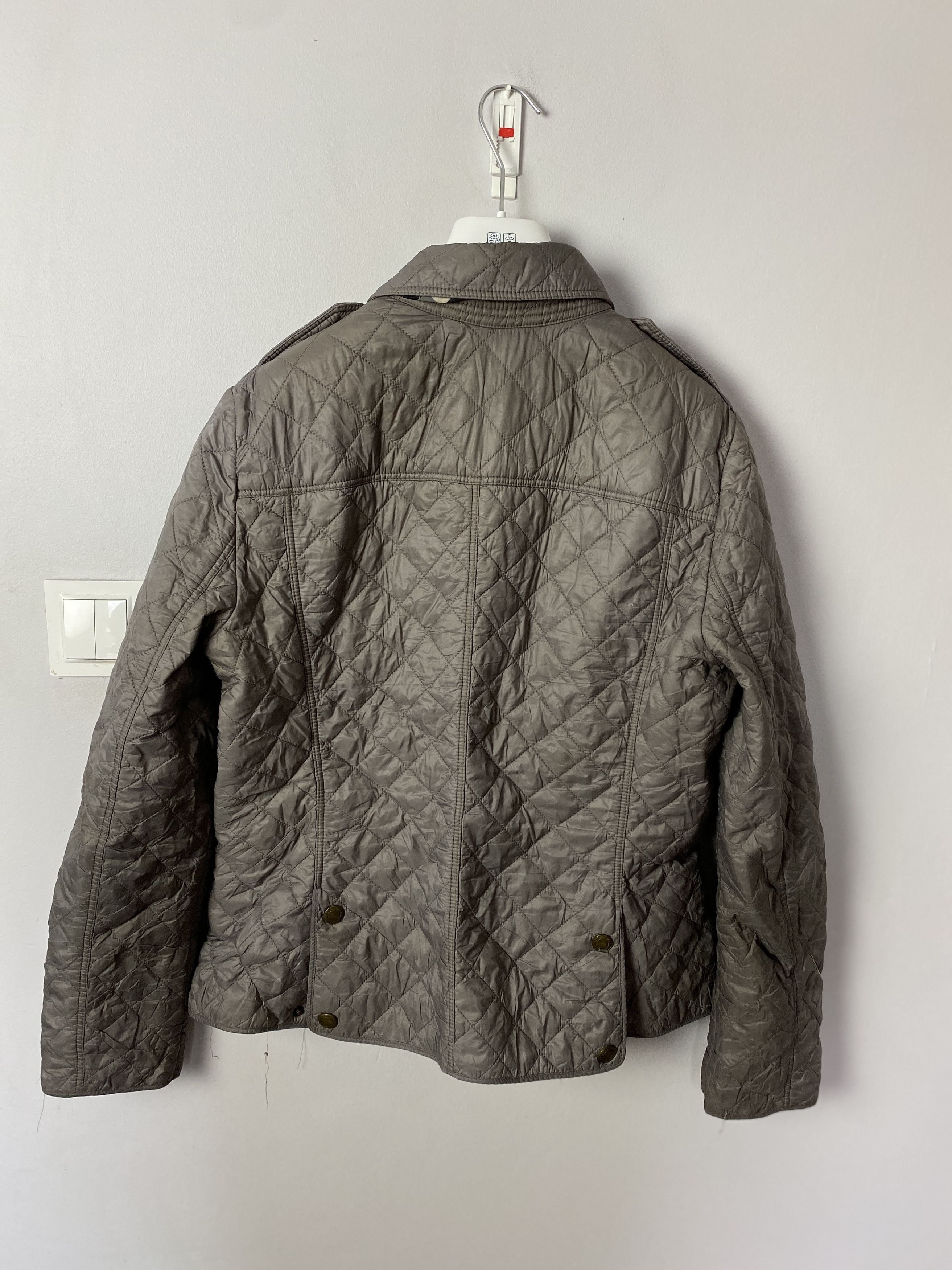 Burberry Burberry quilted jacket light Size L / US 10 / IT 46 - 8 Thumbnail