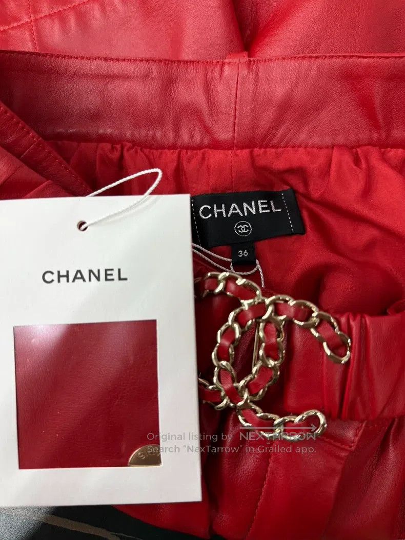 Chanel Chanel Red sheepskin shorts Size 24" / US 00 / IT 34 - 5 Thumbnail