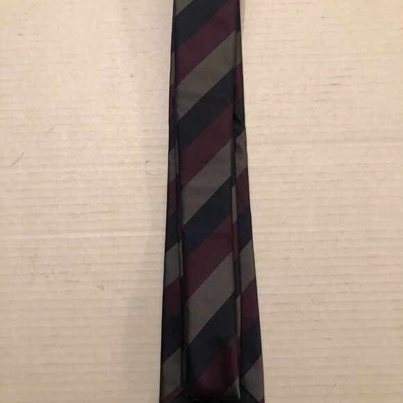 Banana Republic banana Republic men's new 100%polyester tie 3" X 58" Size ONE SIZE - 3 Thumbnail