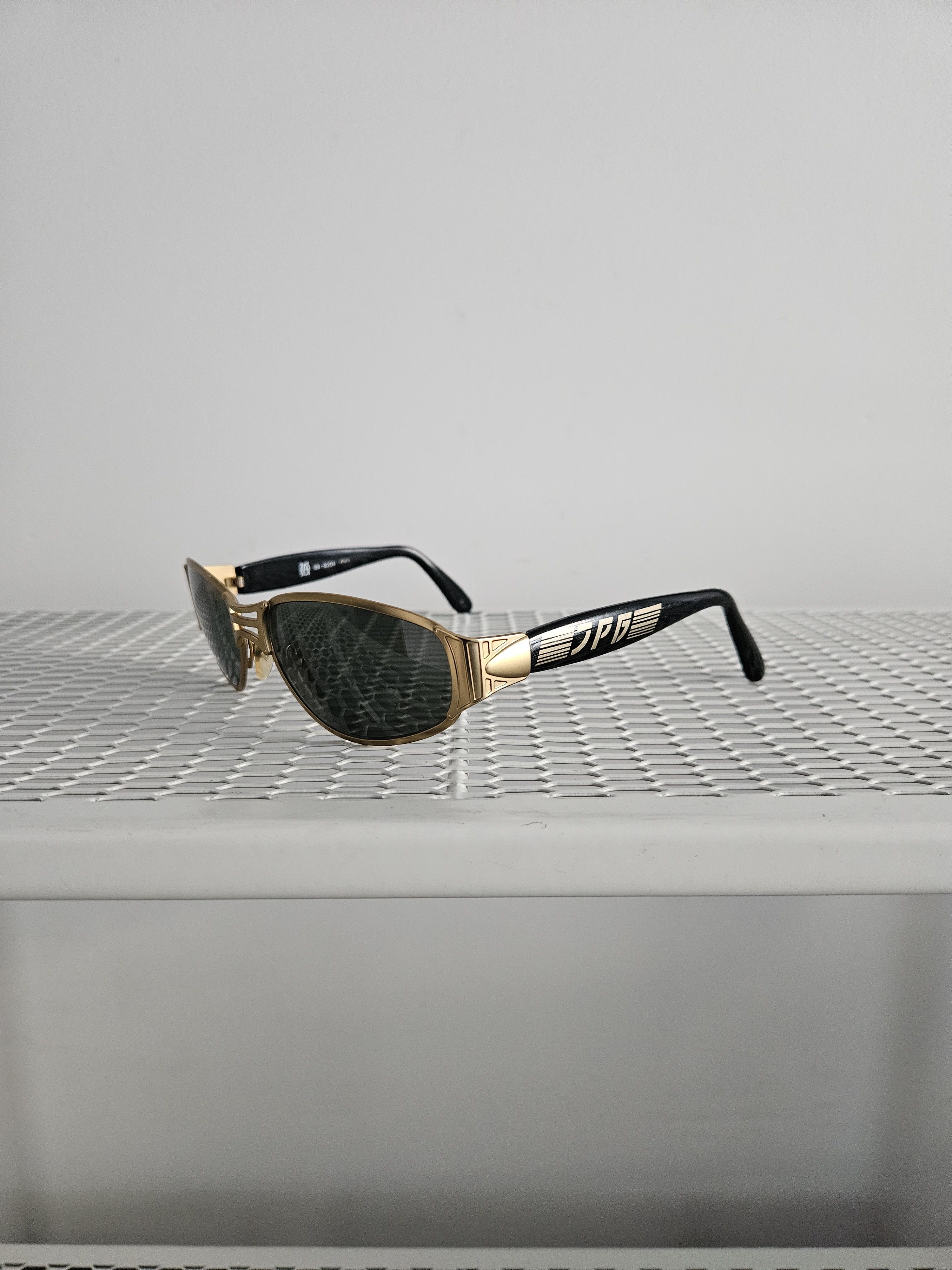 Jean Paul Gaultier Vtg Jean Paul Gaultier 58-6204 big logo oval sunglasses Size ONE SIZE - 7 Thumbnail