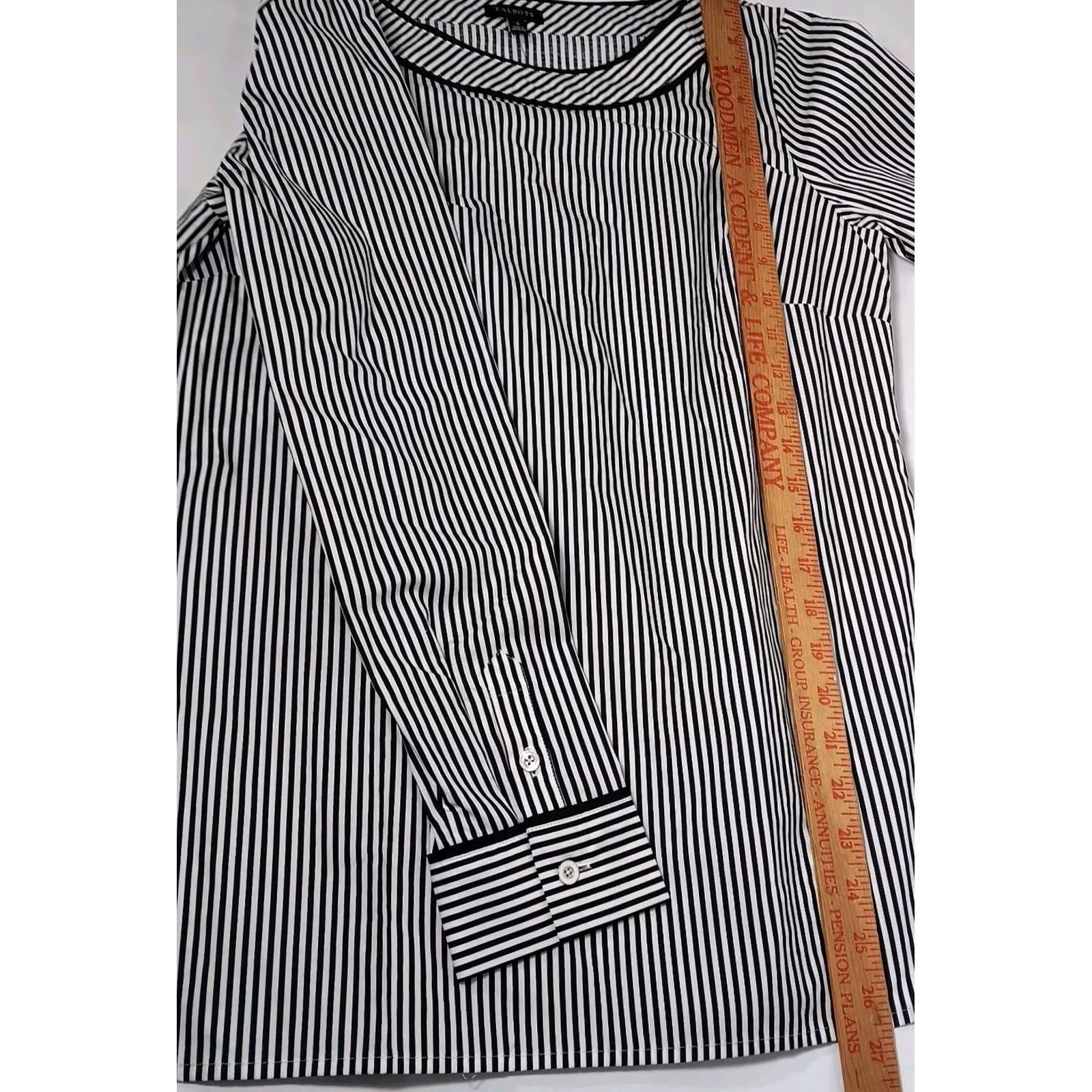 Talbots Talbots Blouse Shirt Women Small White Black Striped Round Neck Long Sleeve Zip Pullover Classic Casual Business Travel Size S / US 4 / IT 40 - 4 Thumbnail