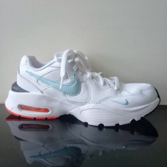Nike Women's Air Max Fusion Sneaker in Amazing Looking White