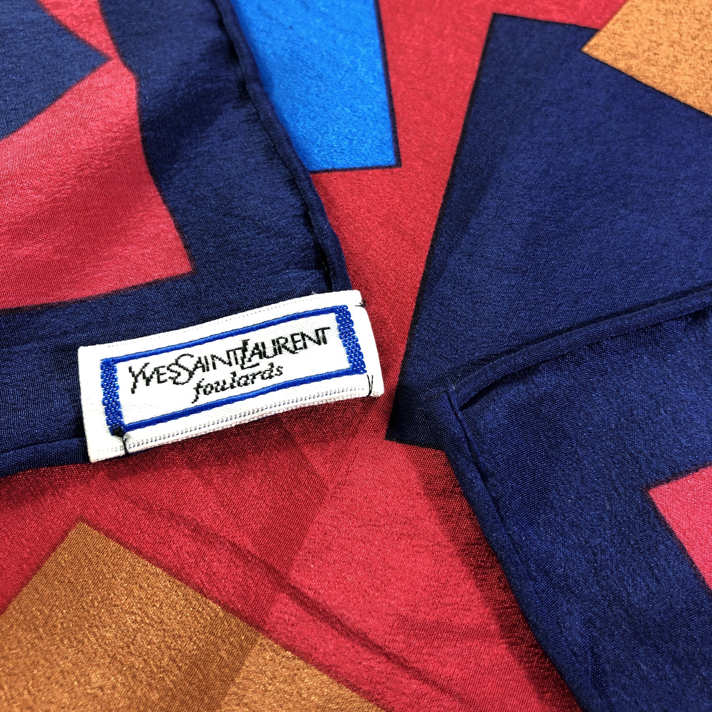 Yves Saint Laurent Yves Saint Laurent Abstract Hand Rolled Silk Scarf M1151 Size ONE SIZE - 5 Thumbnail