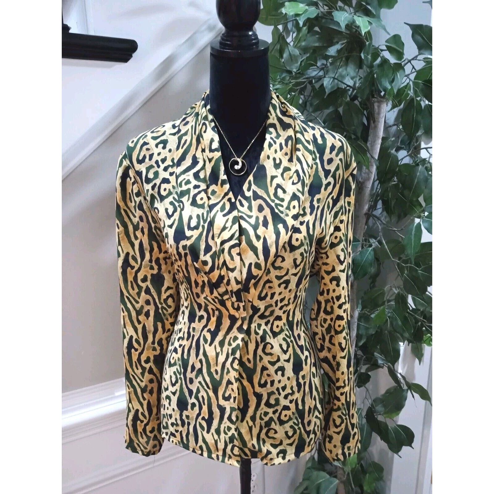 Other Vintage Lauren Lee Leopard Print Button Front Top 2X Size XXL / US 16-18 / IT 52-54 - 1 Thumbnail