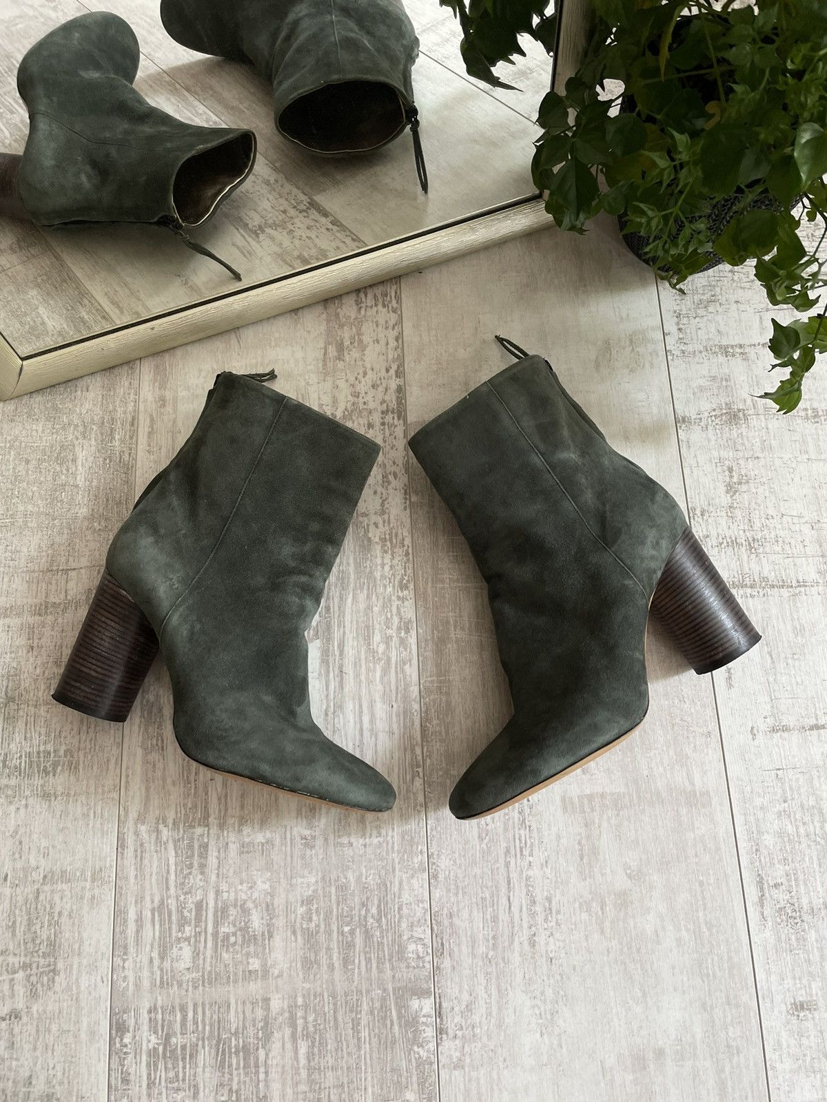 Isabel Marant Isabel Marant Suede Ankle Boots Green RARE Size US 9 / IT 39 - 1 Thumbnail