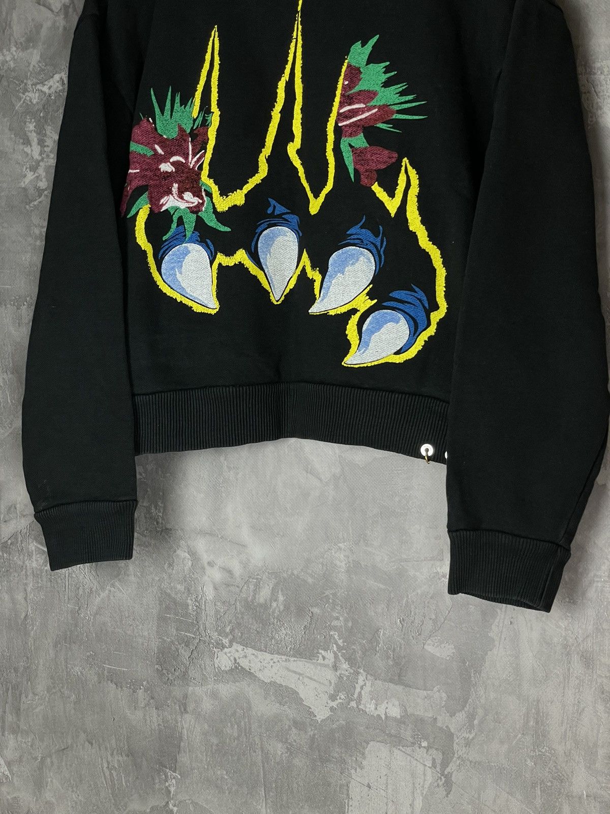Diesel Diesel Avant Garde “Monster Hand” full print crop sweatshirt Size M / US 6-8 / IT 42-44 - 5 Thumbnail