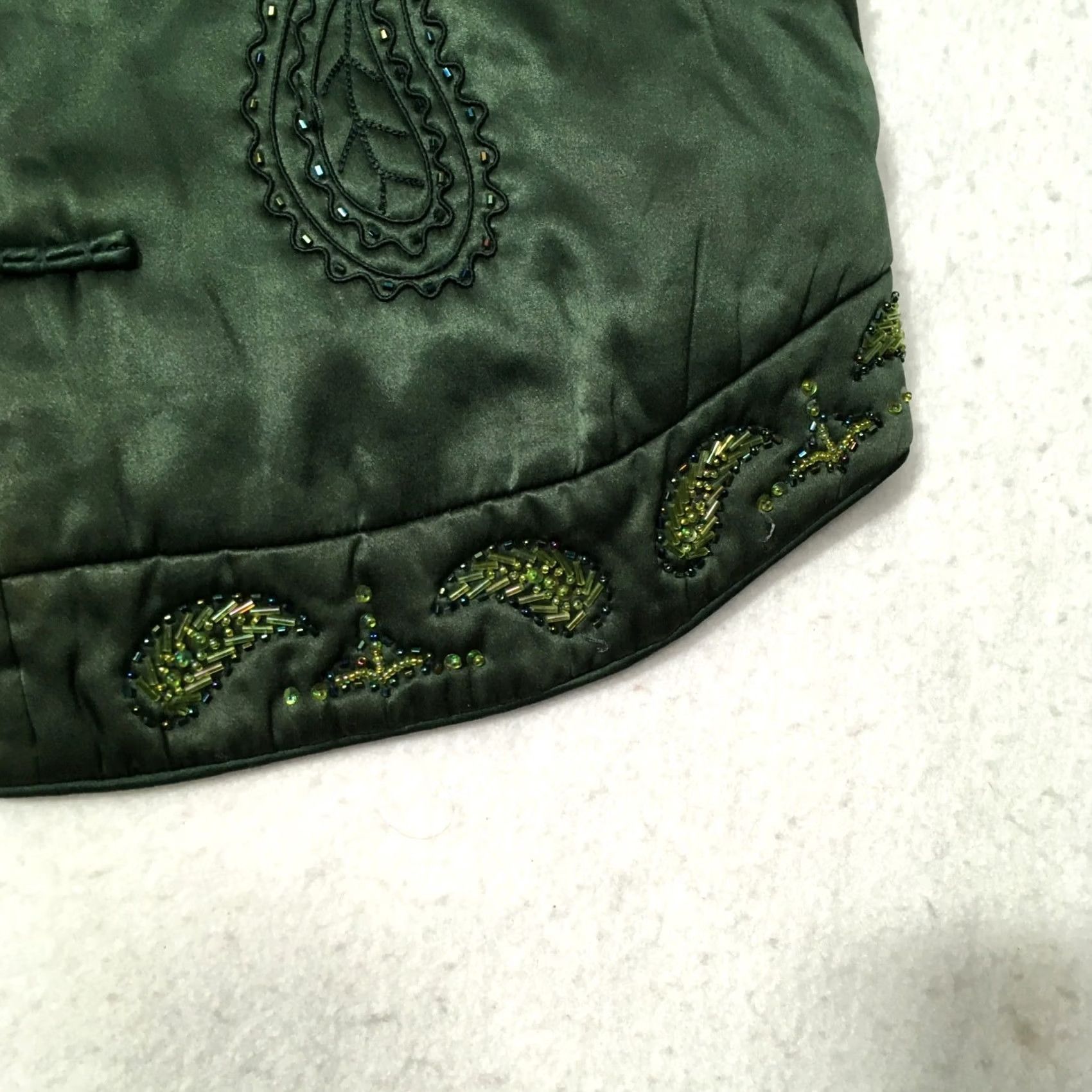 Vintage VINTAGE Green Silk Bohemian Embroidered Vest Unbranded 70s Womens Small? 44? Size M / US 6-8 / IT 42-44 - 6 Thumbnail