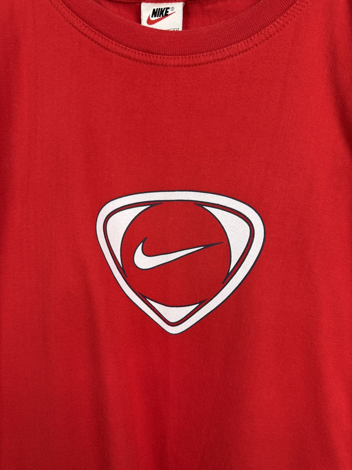 Nike 🇺🇸 Vintage 90s Nike Total Ninety 90 T-Shirt Center Logo Retro Size US M / EU 48-50 / 2 - 4 Thumbnail