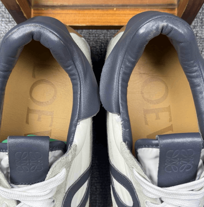 Loewe Loewe low-top sneakers Size US 11 / EU 44 - 10 Thumbnail