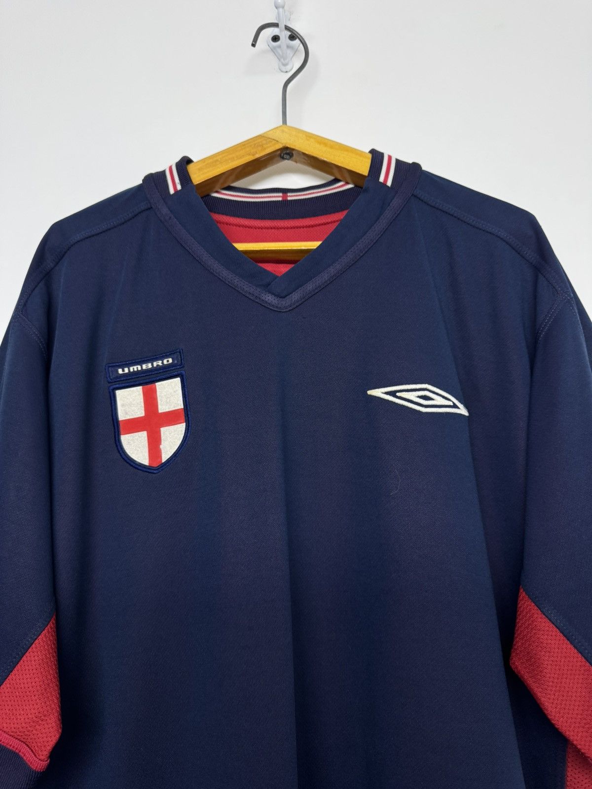 Umbro Vintage England 2002 Reversible Away Soccer Jersey Shirt Size US L / EU 52-54 / 3 - 3 Thumbnail