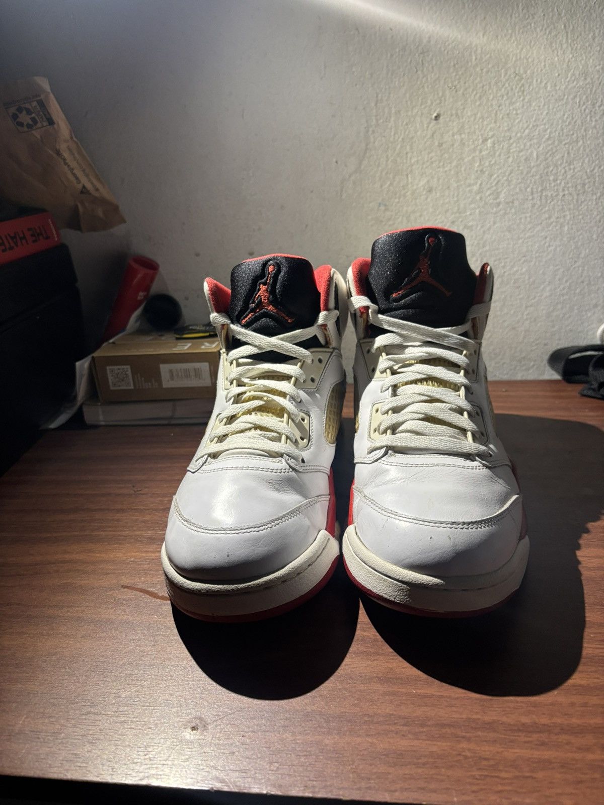 Jordan Brand Jordan 5 fire red 2013 Size US 11.5 / EU 44-45 - 3 Thumbnail