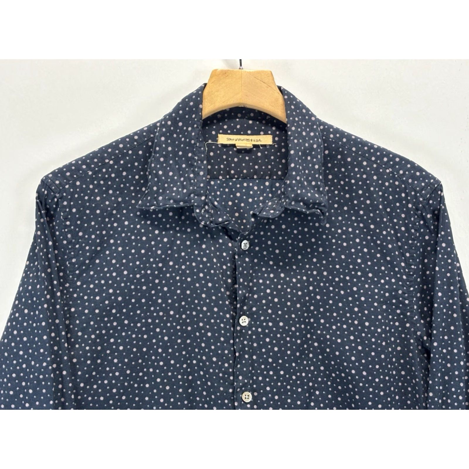 John Varvatos JOHN VARVATOS Polka Dot Button-Up Shirt Sz Small Wired Collar Navy Classic Mens Size US S / EU 44-46 / 1 - 2 Thumbnail