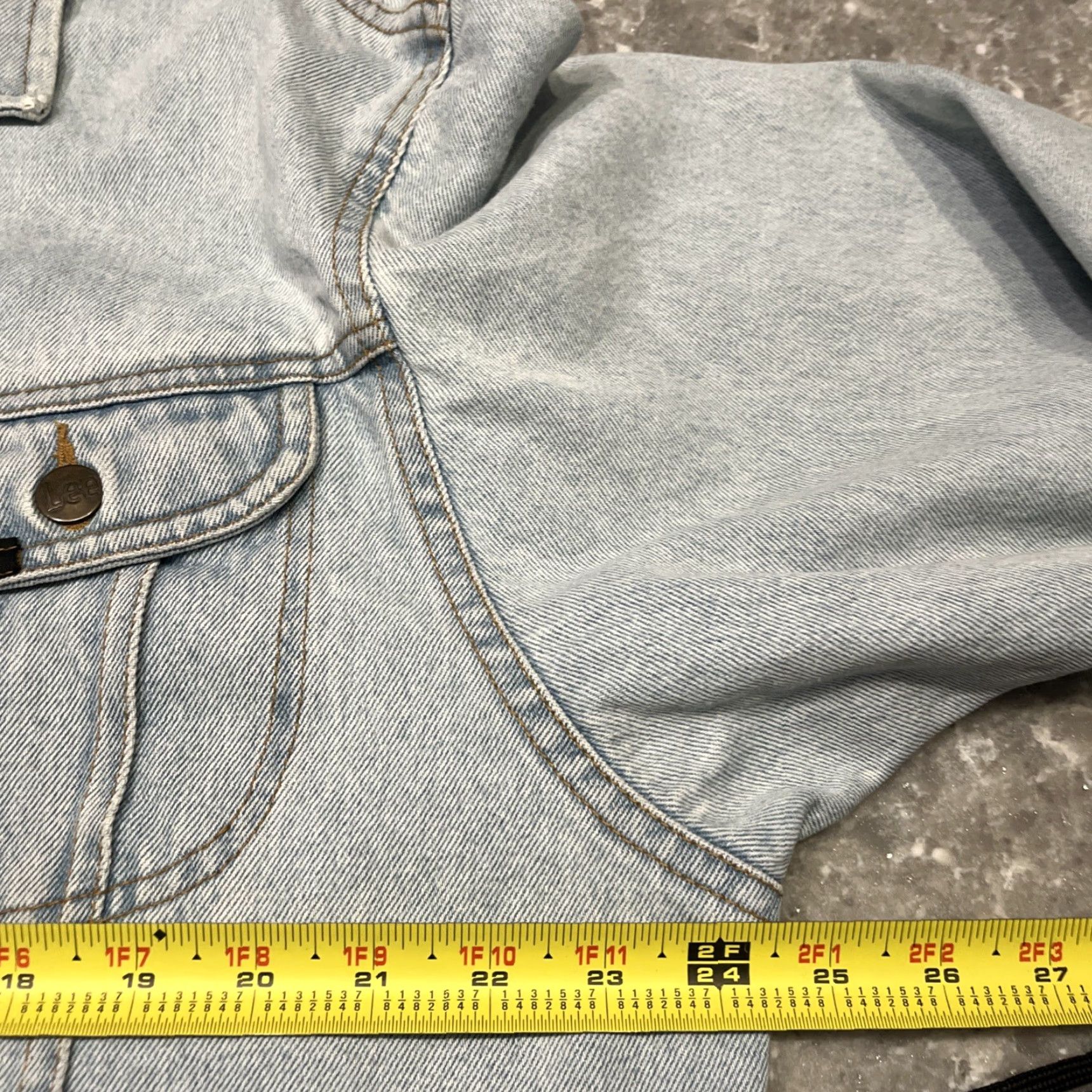 Lee VINTAGE Lee Denim Jacket Union Made USA Men's L Shirt Jacket Blue 90s Classic Logo Pockets Size US L / EU 52-54 / 3 - 4 Thumbnail