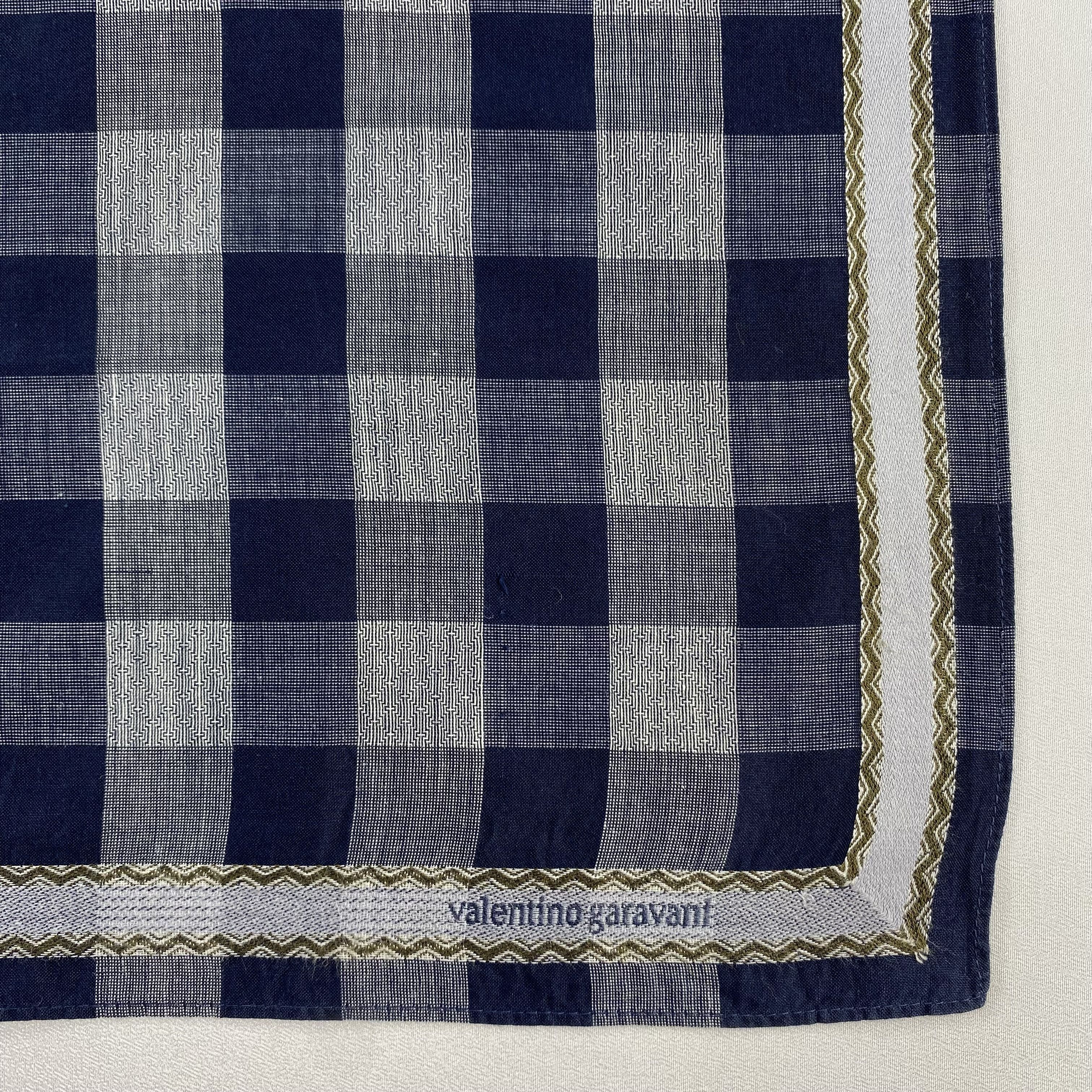 Valentino × Vintage Valentino Garavani Bandana/ Handkerchief / Neckerchief-P713 Size ONE SIZE - 3 Thumbnail