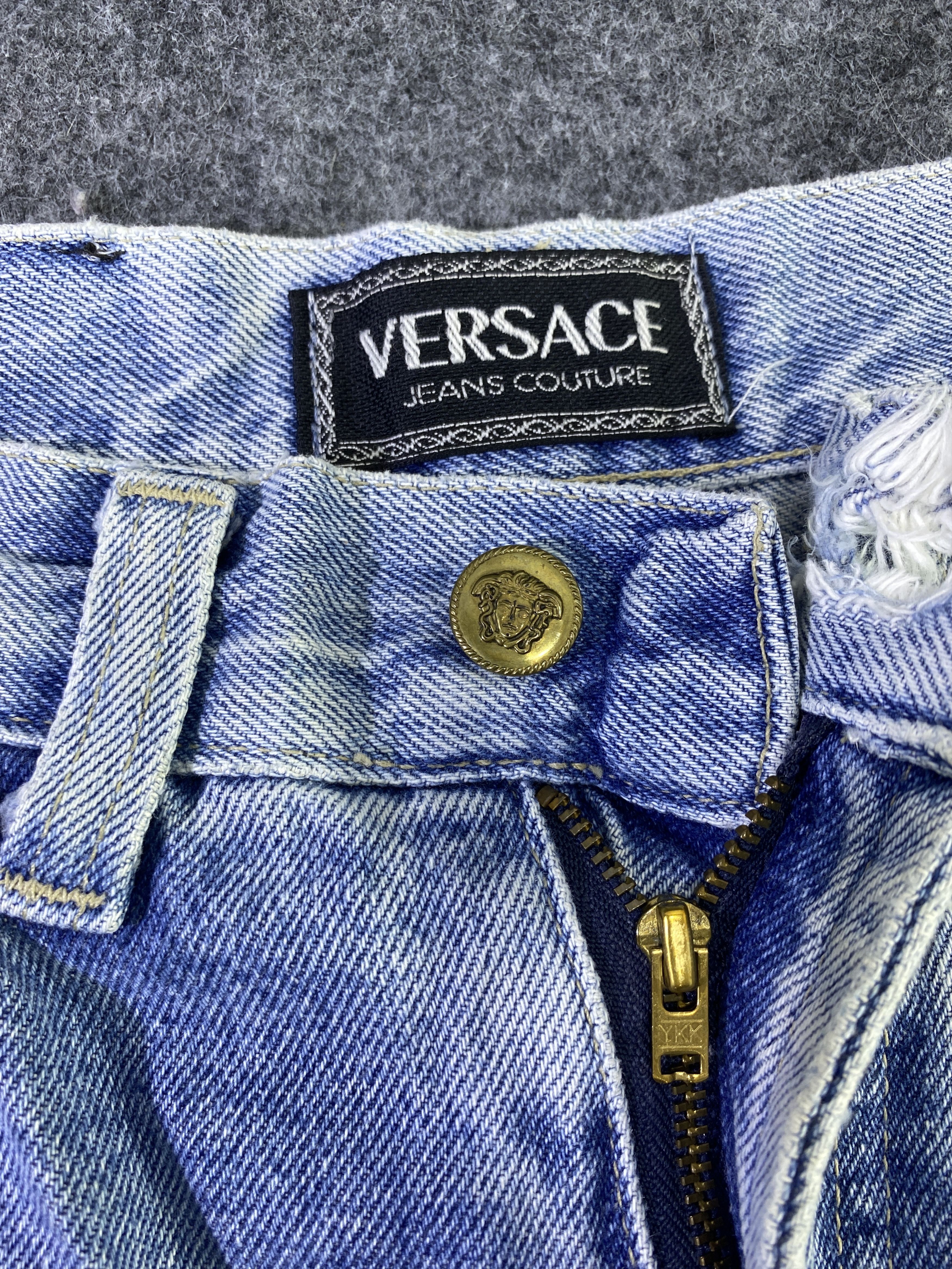 Versace Versace Distressed Blue Wash Jeans - J957 Size US 27 - 9 Thumbnail