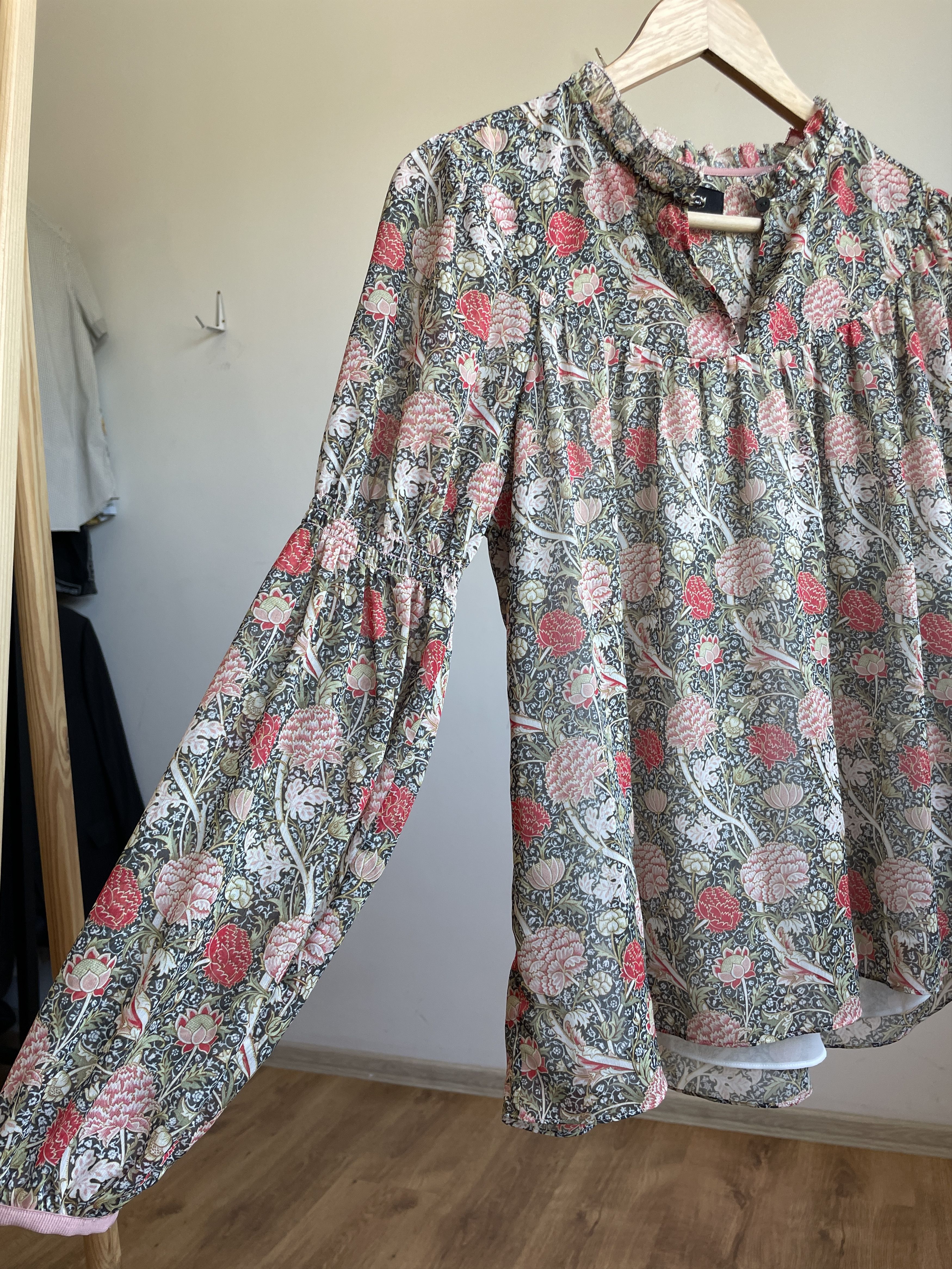 ME+EM Me+Em Floral Meadow Long Sleeve Blouse Size UK 8 Size S / US 4 / IT 40 - 4 Thumbnail
