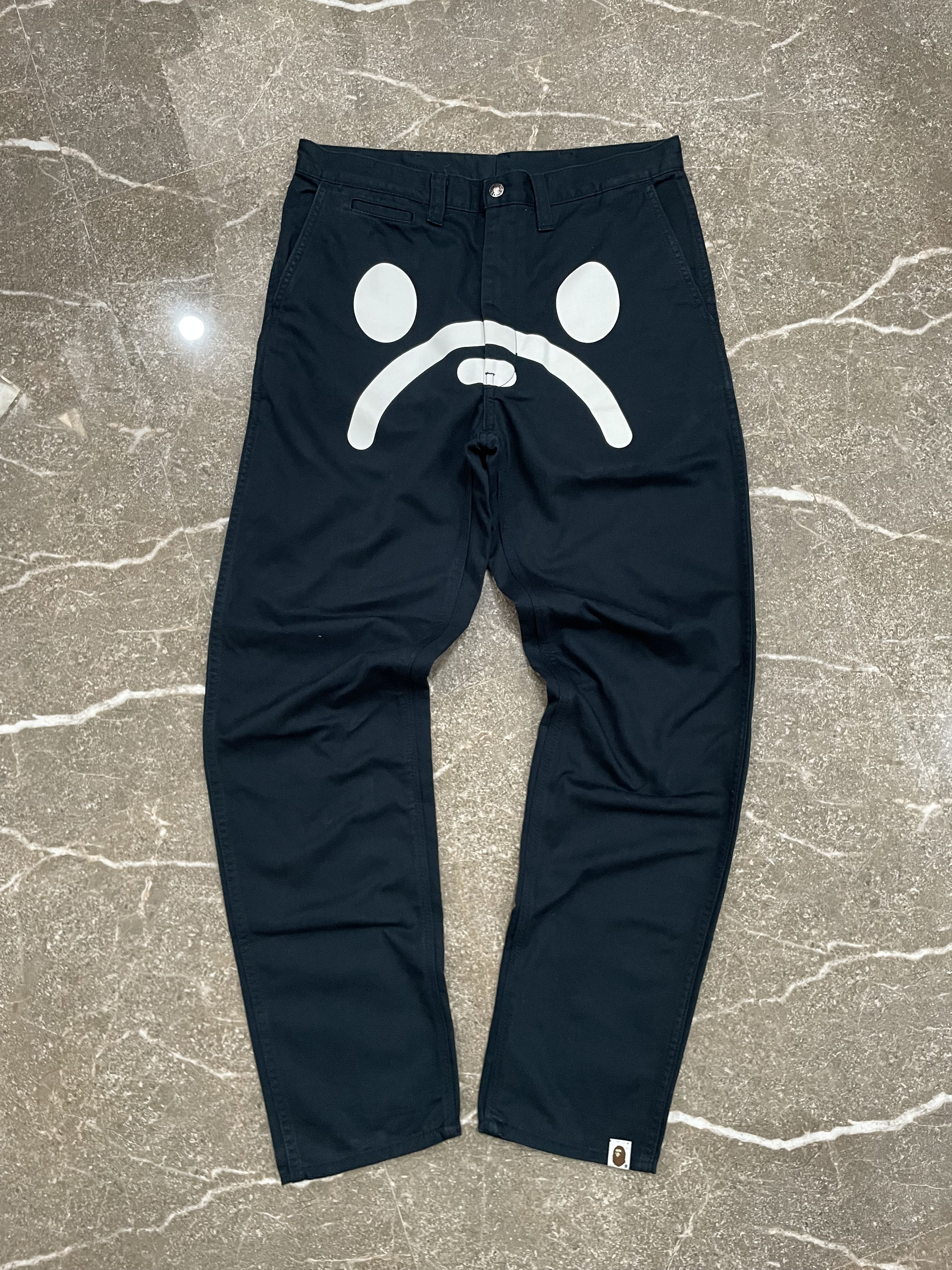 Bape Bape - Baby Milo Sad Face Chino Pants Size US 32 / EU 48 - 1 Thumbnail