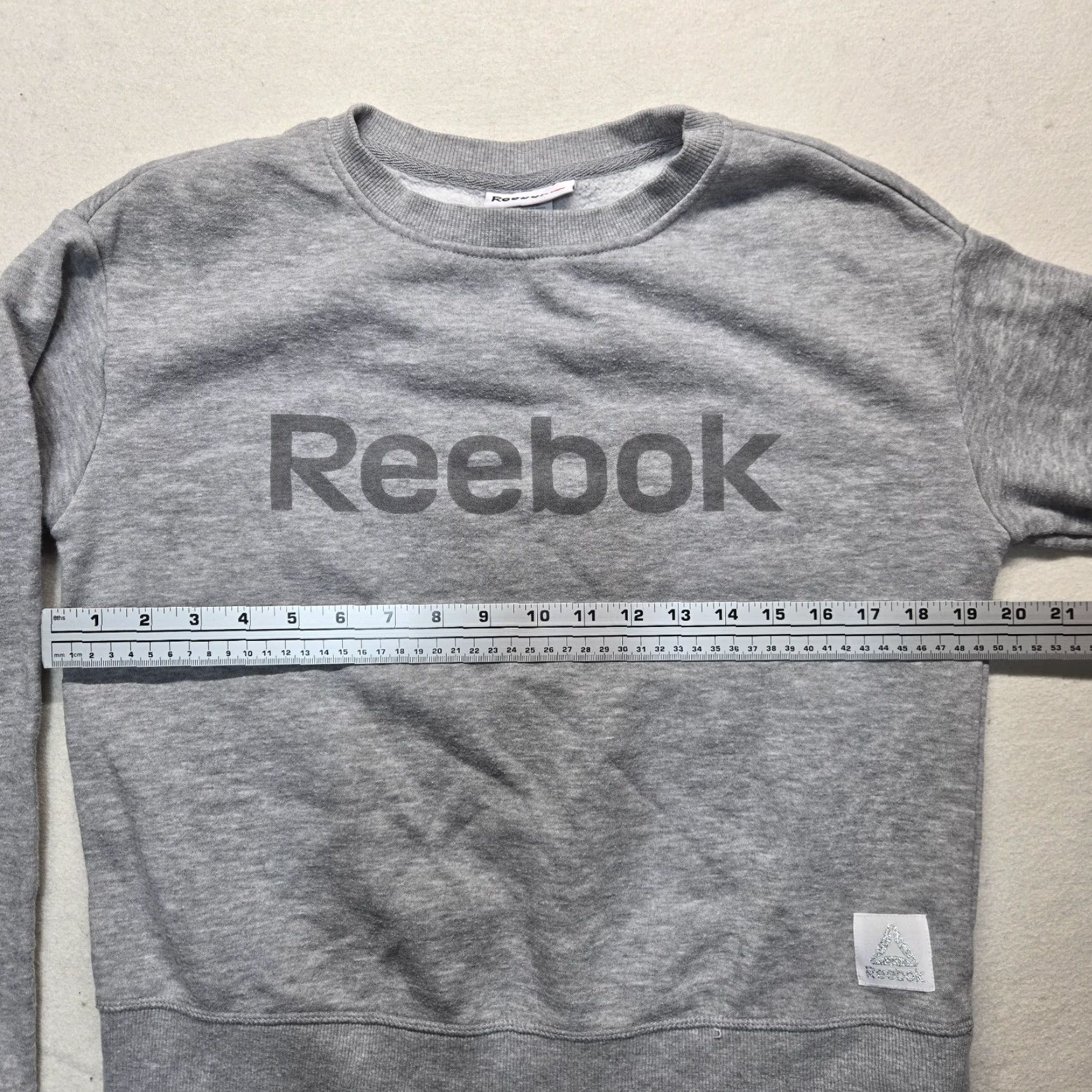 Reebok Reebok Sweater Adult XS Gray Logo Pullover Cropped Crew Sweatshirt Womens Size XS / US 0-2 / IT 36-38 - 3 Thumbnail