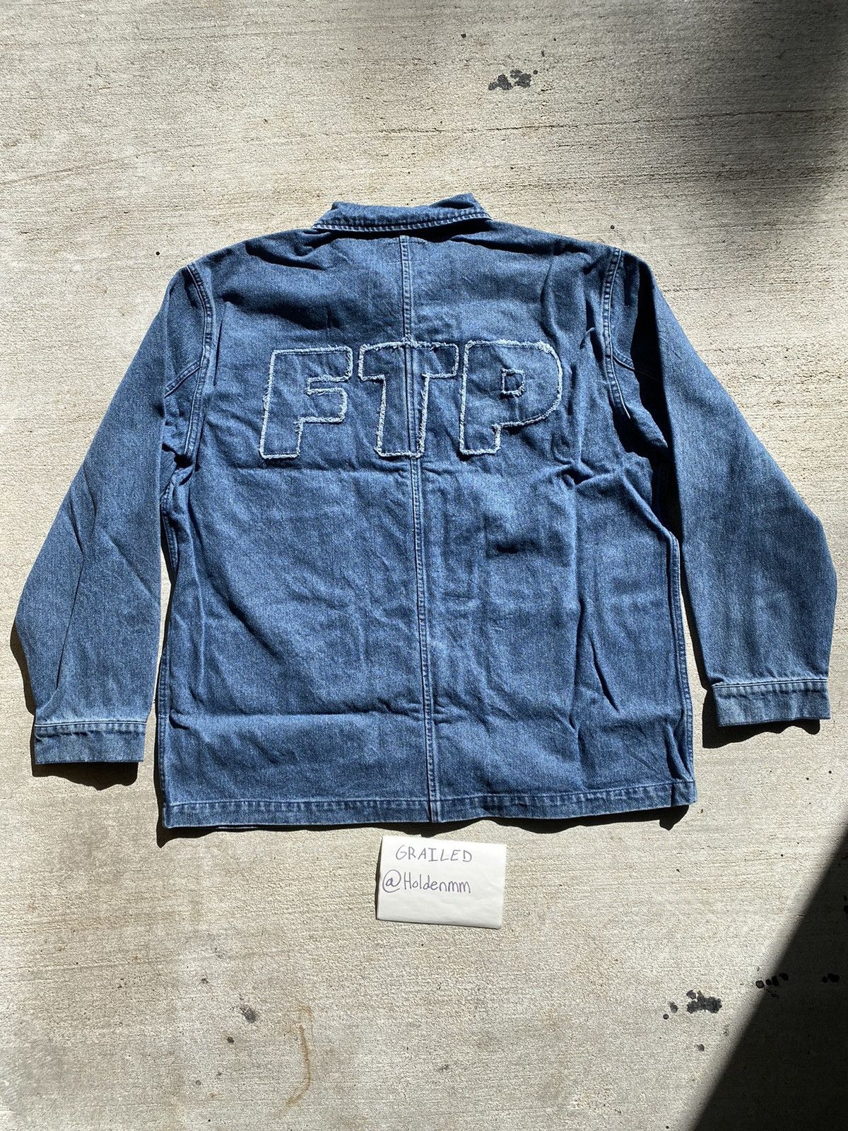 エ*ア様 FTP FRAYED DENIM LOGO CHORE JACKET FuckThePopulation FTP Frayed Denim Logo Chore Jacket Washed Indigo