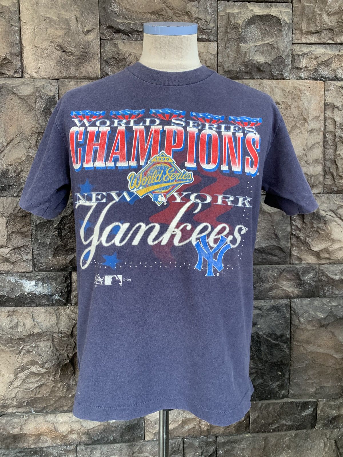 New York Yankees Vintage 90s New York Yankees MLB Team World Championship Tee Size US M / EU 48-50 / 2 - 1 Thumbnail