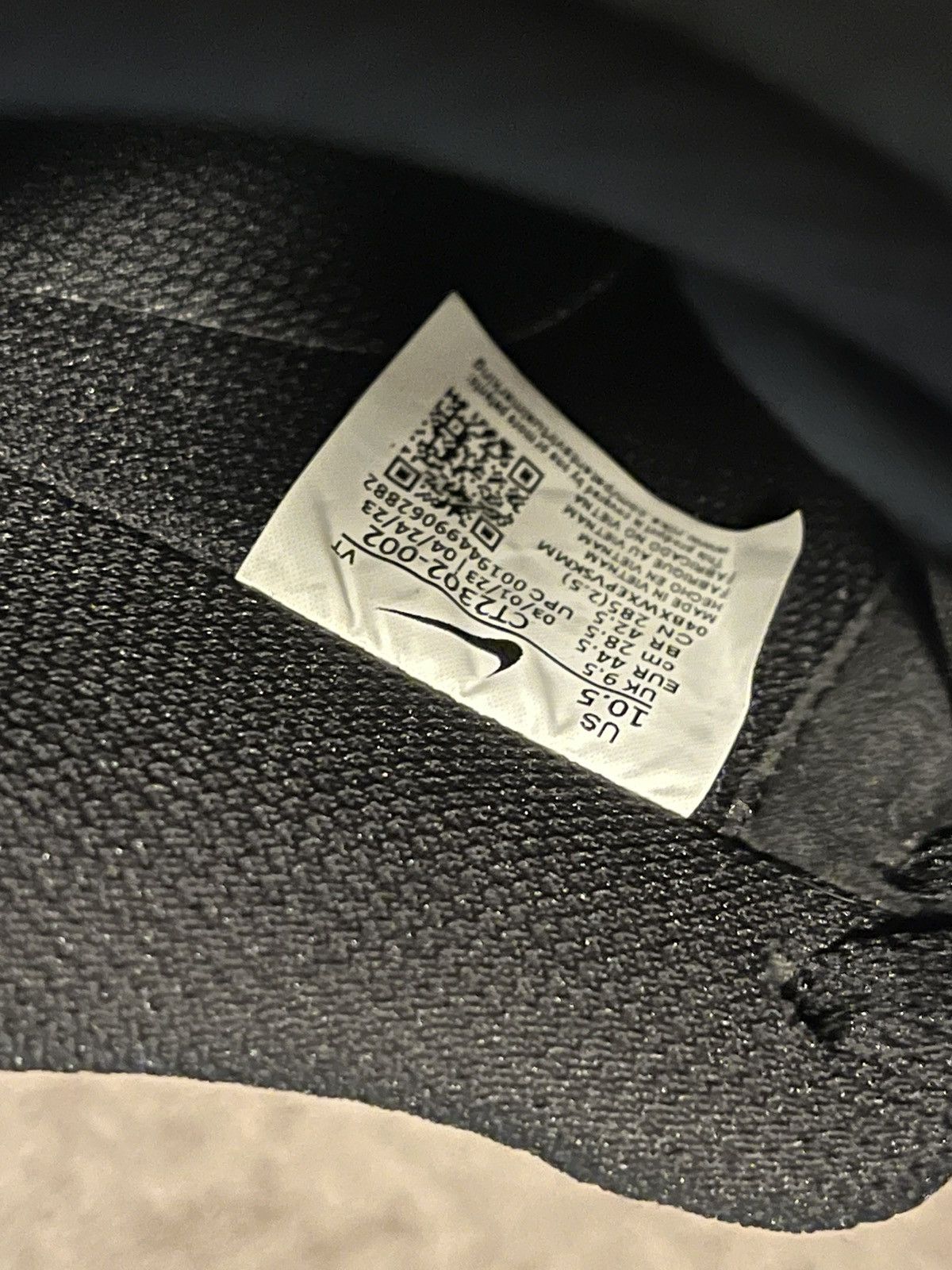 Nike Air Force 1s Size US 10.5 / EU 43-44 - 4 Thumbnail