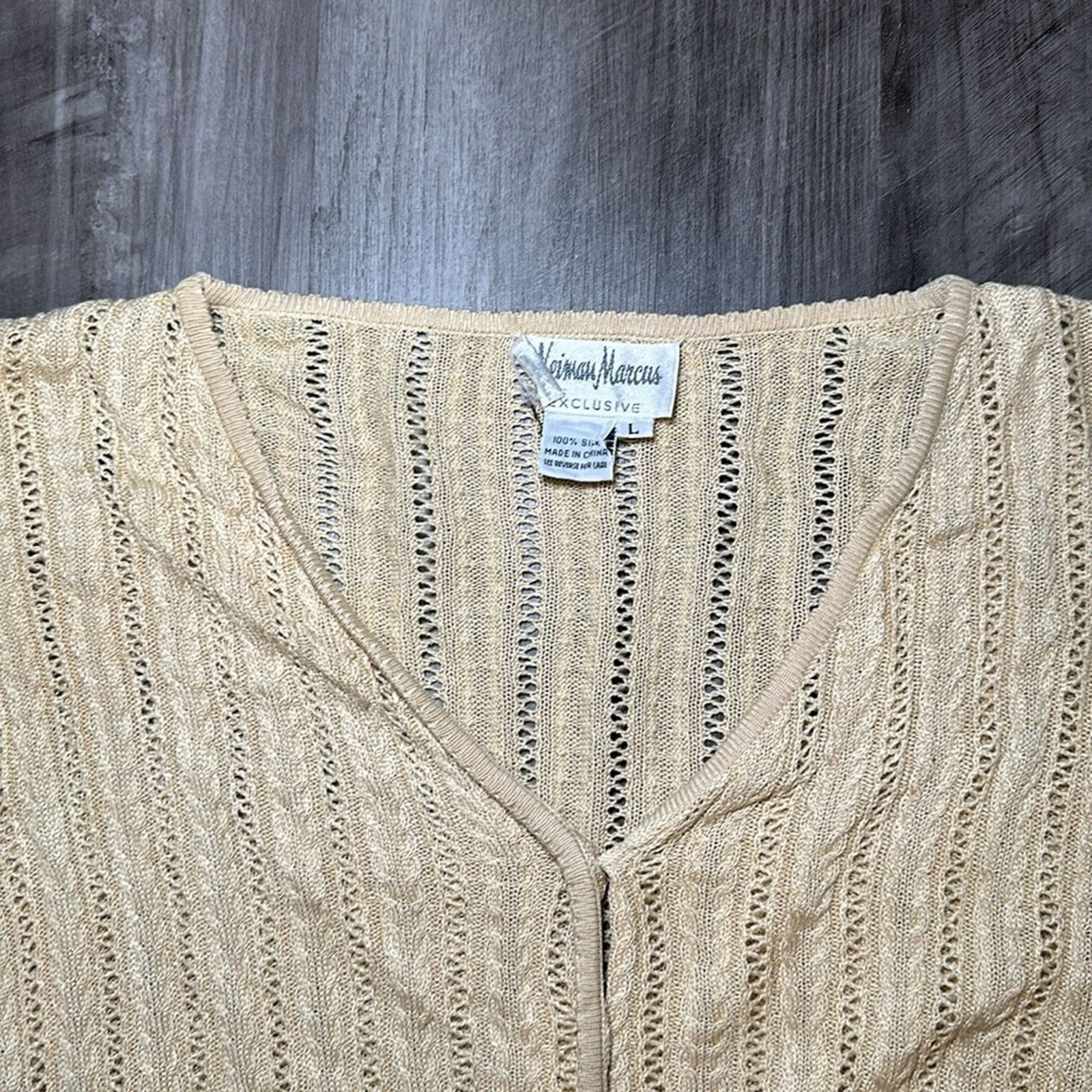 Neiman Marcus Neiman Marcus Exclusive Silk Blouse - Large Size L / US 10 / IT 46 - 5 Thumbnail