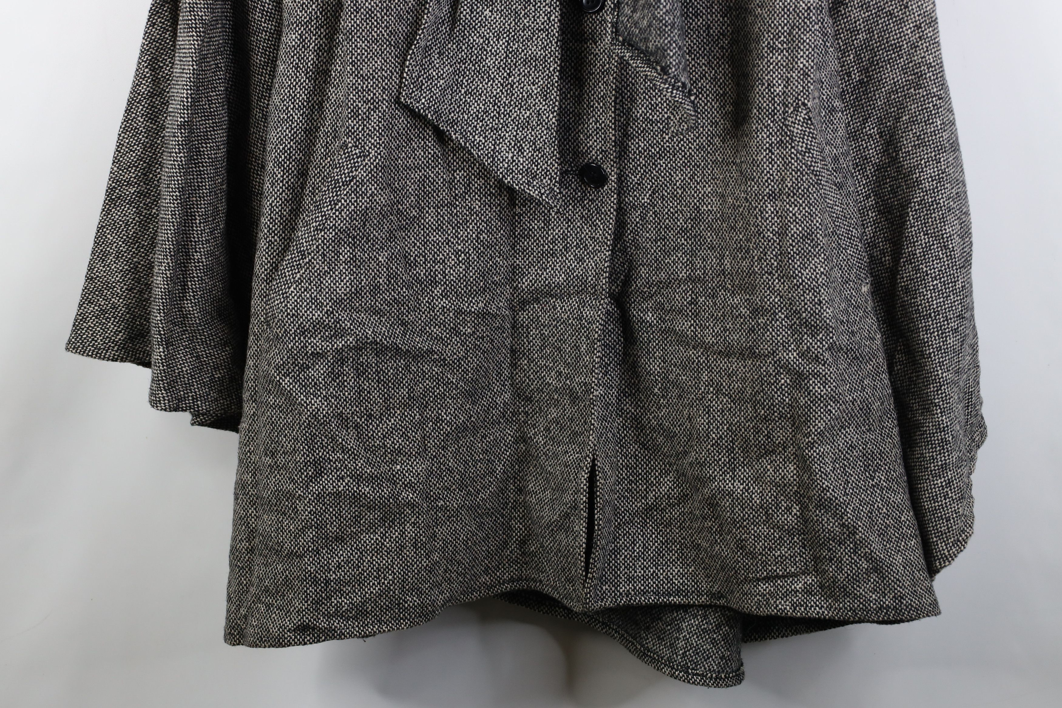 Vintage Vintage 90s Streetwear Wool Tweed Hooded Cape Jacket USA Size ONE SIZE - 3 Thumbnail