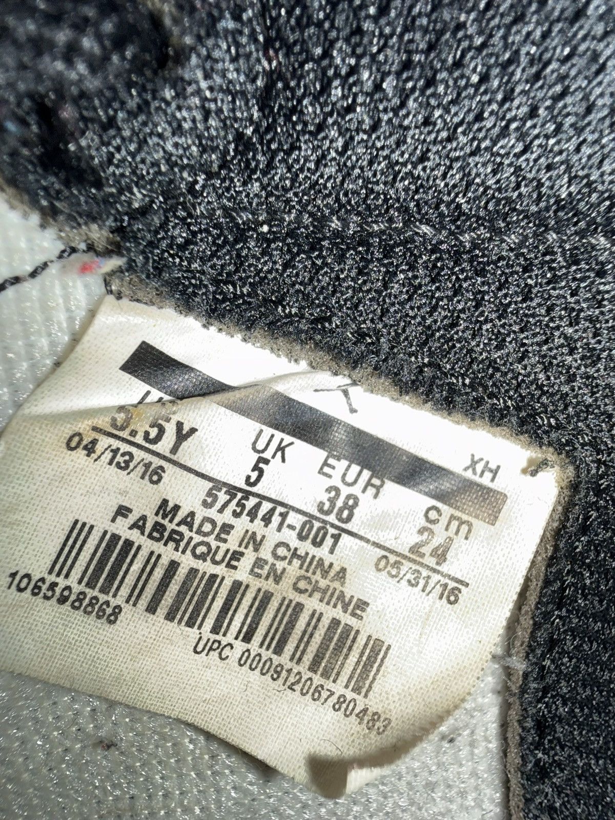 Jordan Brand Jordan Bred 1s Size US 5.5 / IT 35.5 - 5 Thumbnail