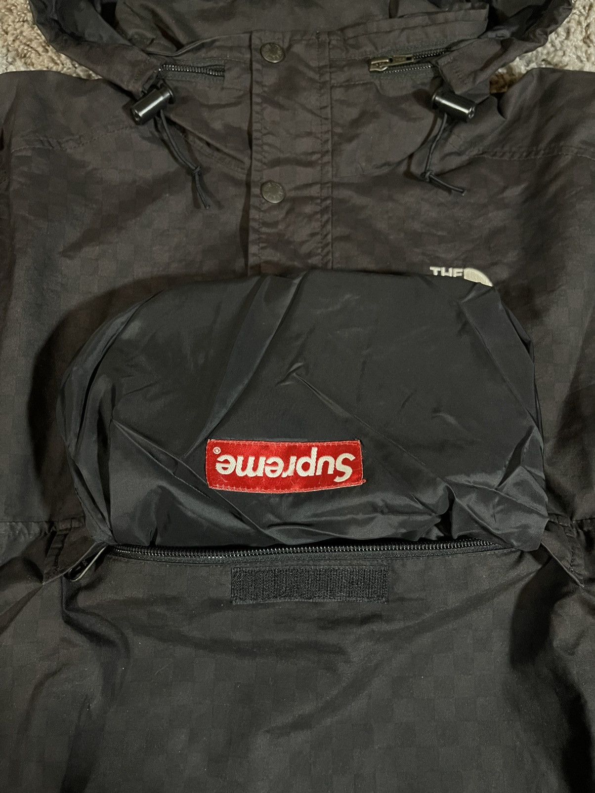 Supreme × The North Face 2011SS Supreme X TNFCheckered Windbreaker Jacket Black Size US M / EU 48-50 / 2 - 10 Thumbnail