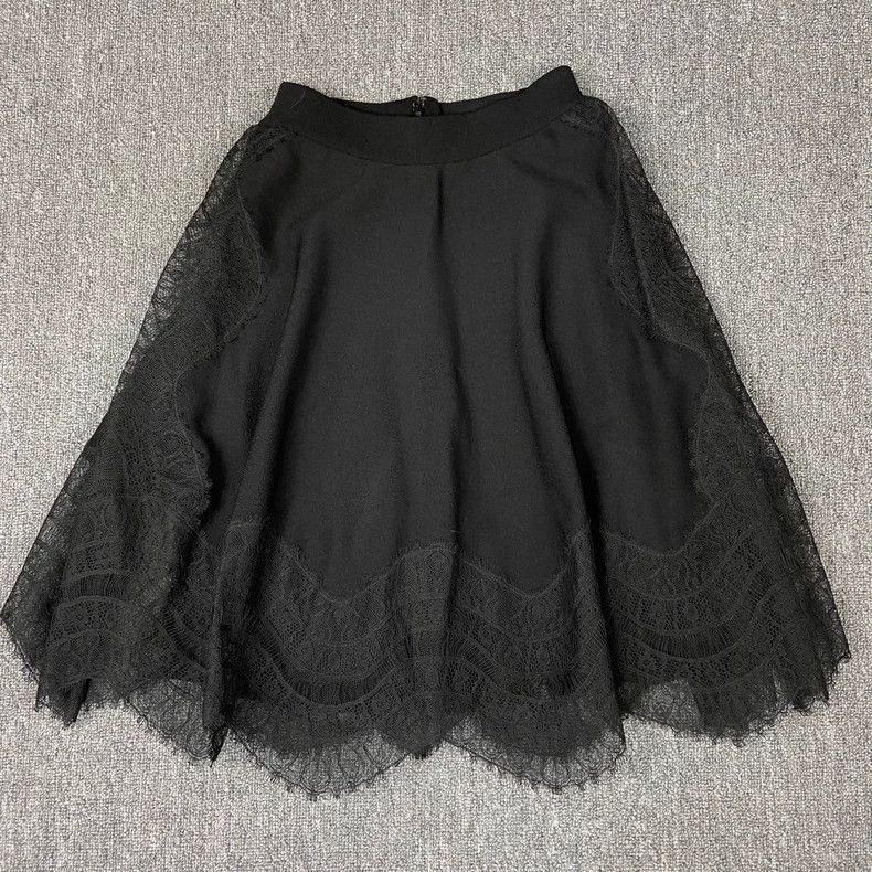 Givenchy Givenchy Showcase set half-skirt 250406B Size XS / US 0-2 / IT 36-38 - 1 Thumbnail