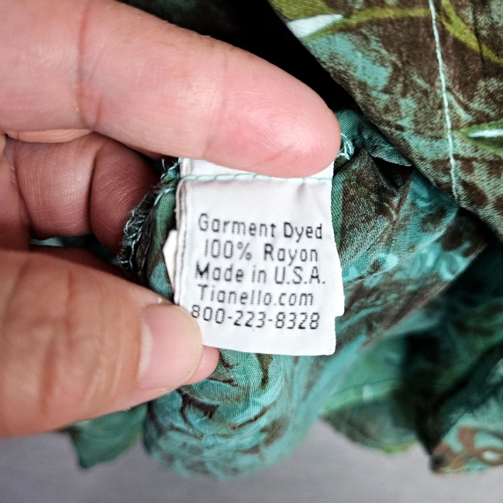 Vintage Tianello Women’s Green Tie-dyed Button Up Shirt Floral Tropical Print Size S Size S / US 4 / IT 40 - 4 Thumbnail