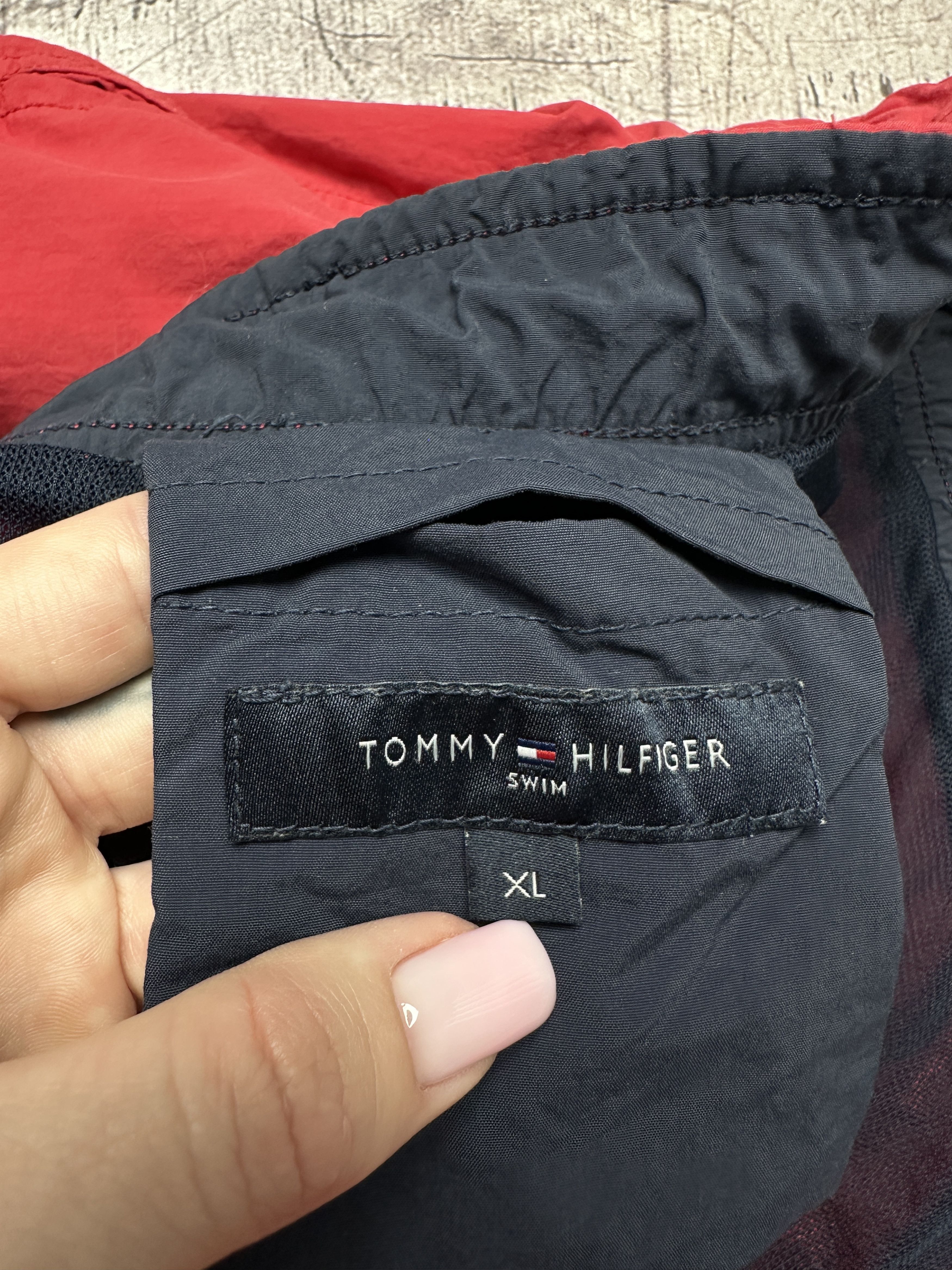 Tommy Hilfiger Tommy Hilfiger Vintage Mens Nylon Swim Shorts Size US 36 / EU 52 - 5 Thumbnail