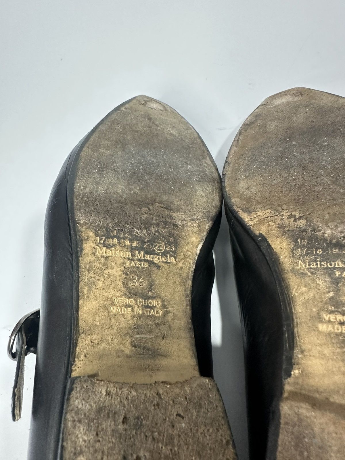 Maison Margiela Maison Margiela Black Hyperion Pointed Toe Leather Loafers. Size US 6 / IT 36 - 10 Thumbnail