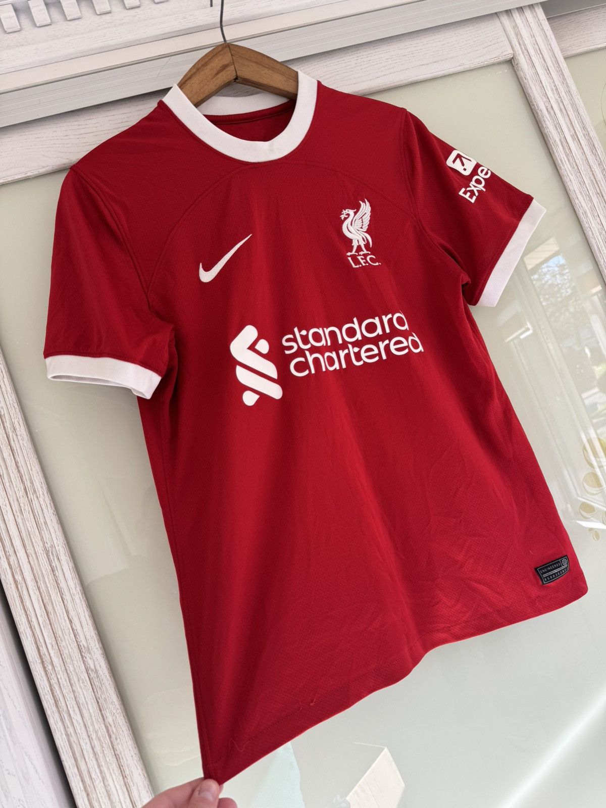 Nike Liverpool 2023-2024 Home Soccer Jersey Football Shirt Kit Size US S / EU 44-46 / 1 - 4 Thumbnail