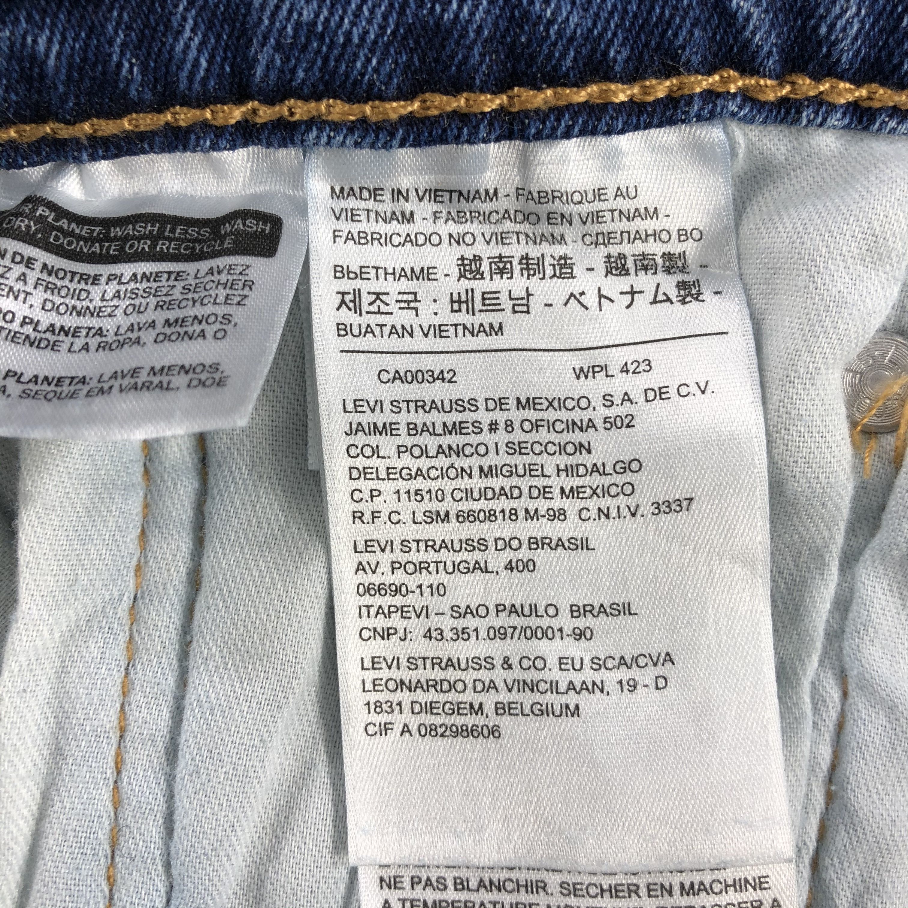 Levi's Vintage Blue Wash Levis 505 Jeans-J2089 Size US 31 - 10 Thumbnail