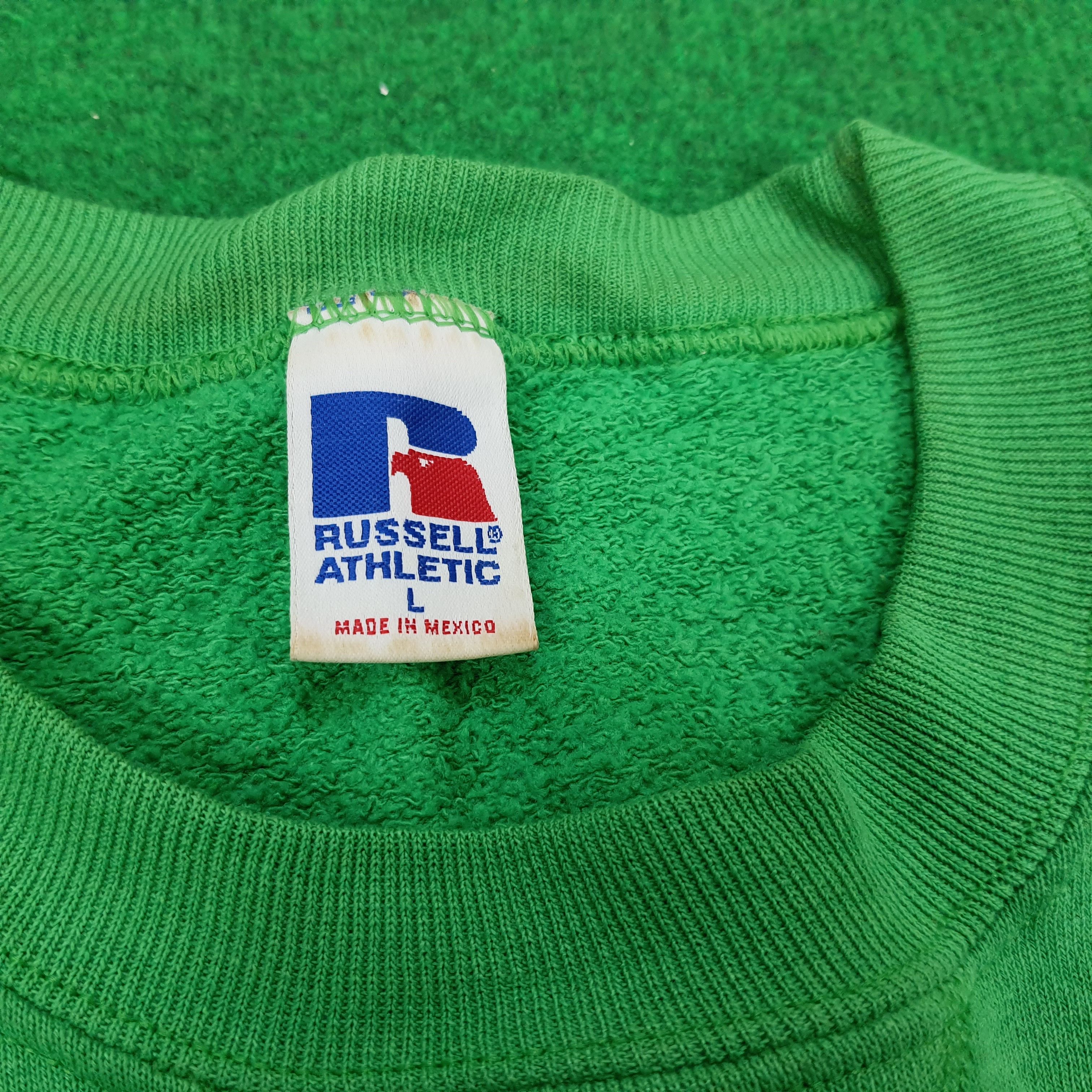 Vintage Vintage Falcon Football Team Russell Athletic Sweatshirt Size US L / EU 52-54 / 3 - 4 Thumbnail