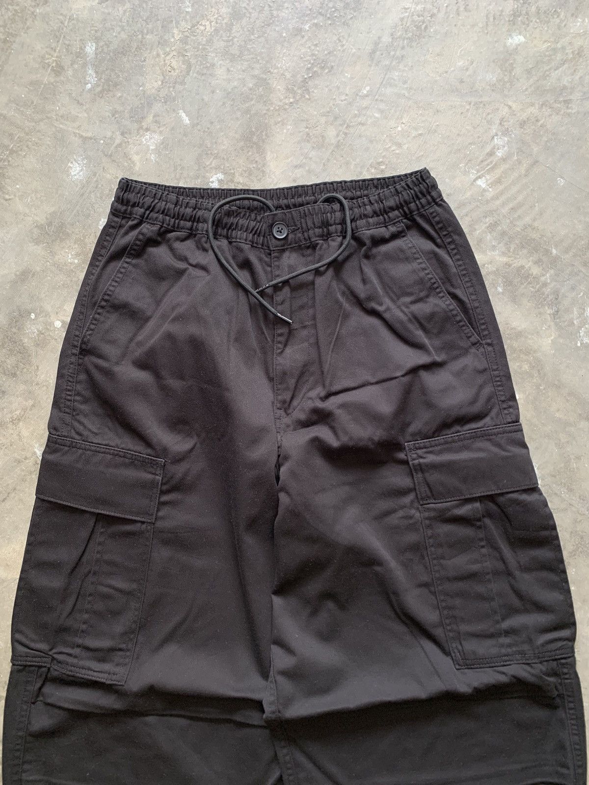 GU × Japanese Brand × Yohji Yamamoto Gu Super Wide Yohji Yamamoto Style Cargo Pants Size US 30 / EU 46 - 3 Thumbnail